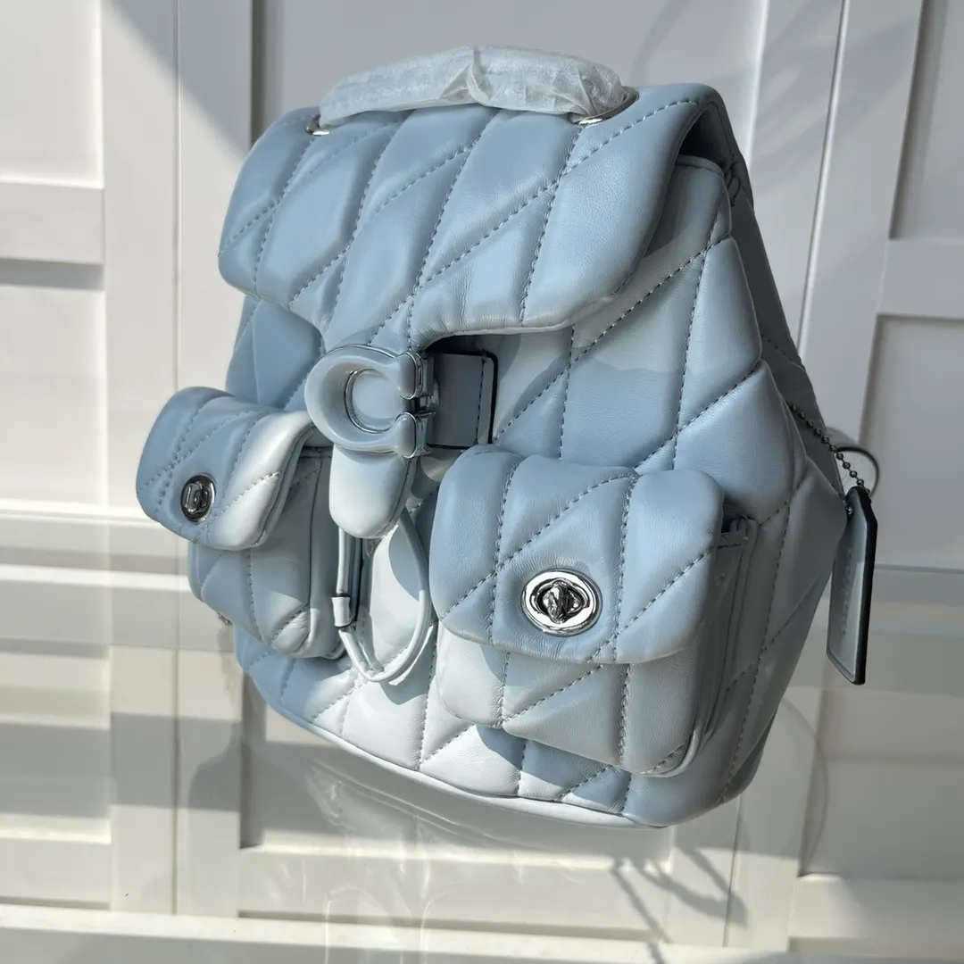 Coach 羊皮 雙肩包 实用雙肩款