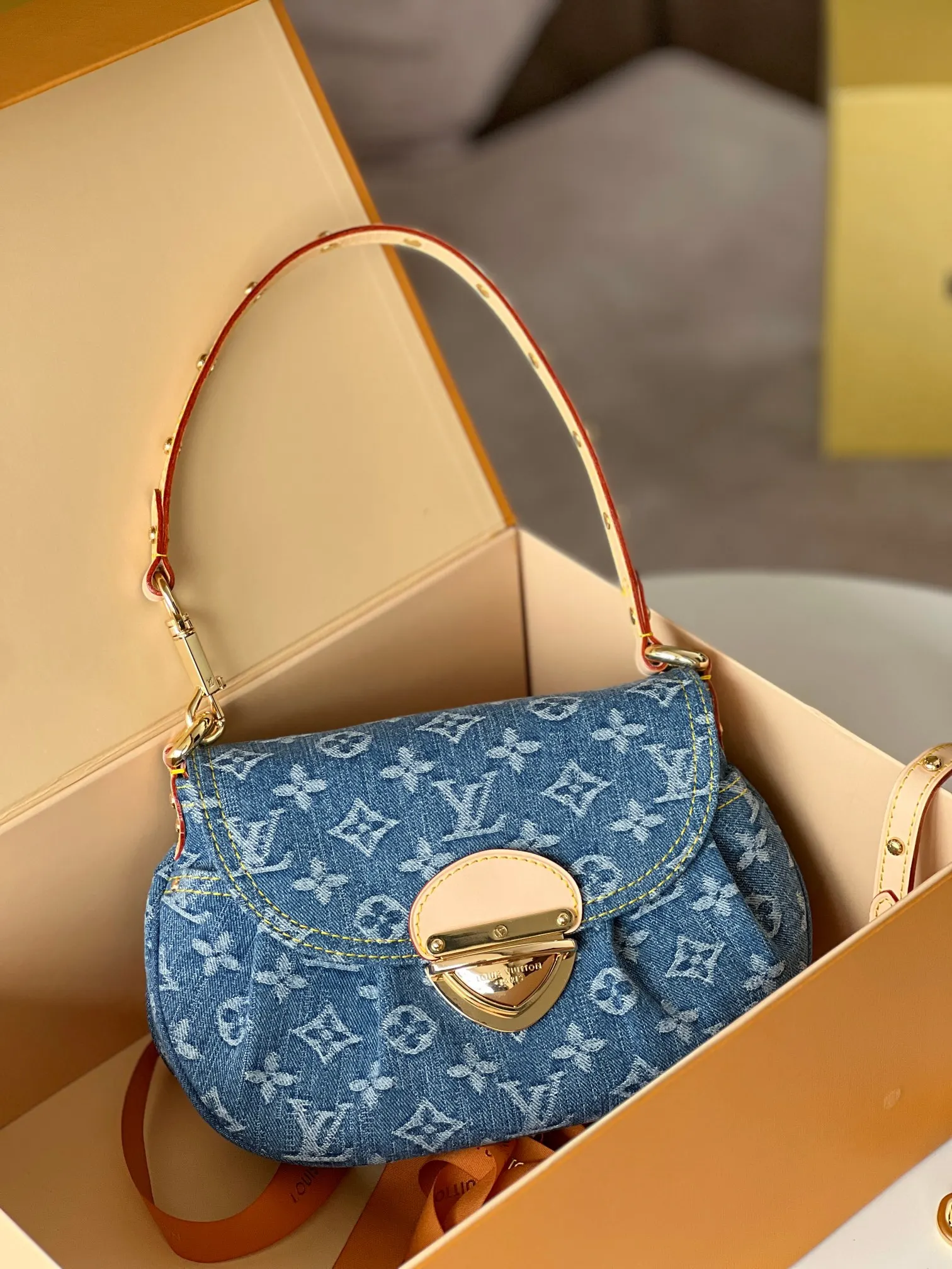 Blue Shoulder Bag Vintage Canvas