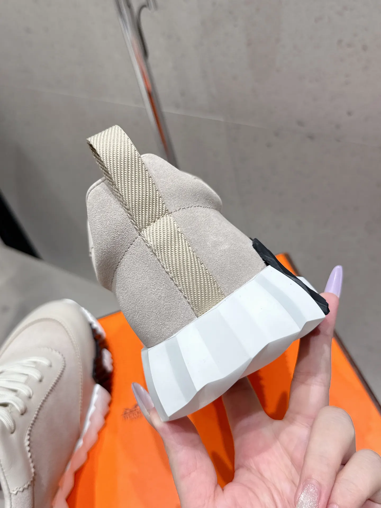 Hermès 运动鞋 舒適
