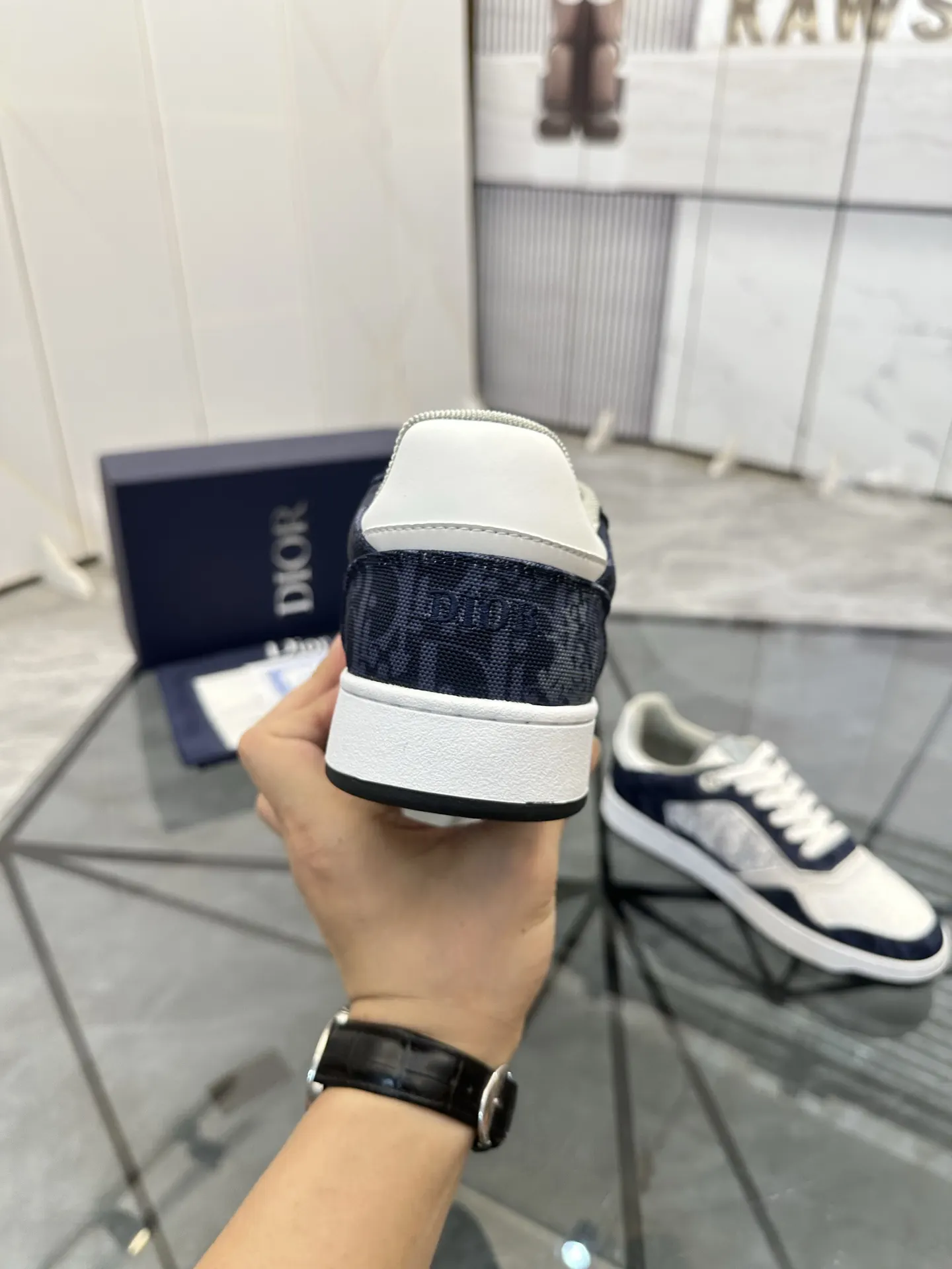 Dior B57 蓝白拼色牛皮运动鞋 经典款