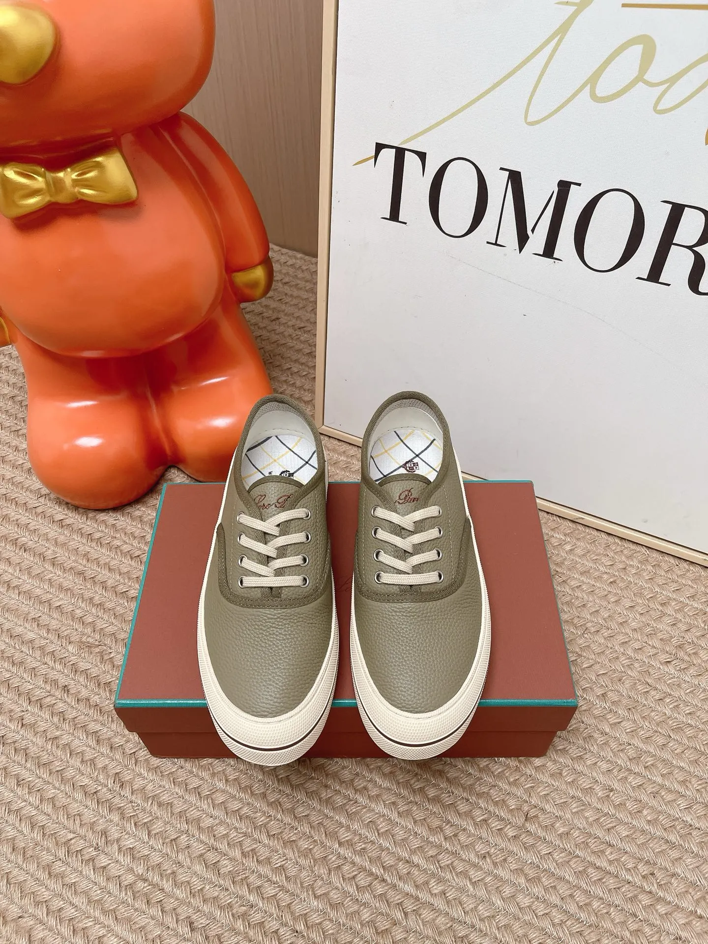 Loro Piana Sneakers Casual Versatile Image 2 Loro Piana Sneakers Casual Versatile Image 2