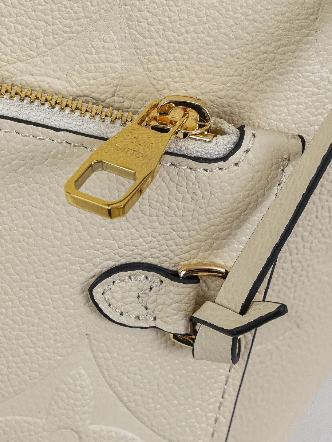 Neverfull 奶白 牛皮 收纳包 旅行收纳款