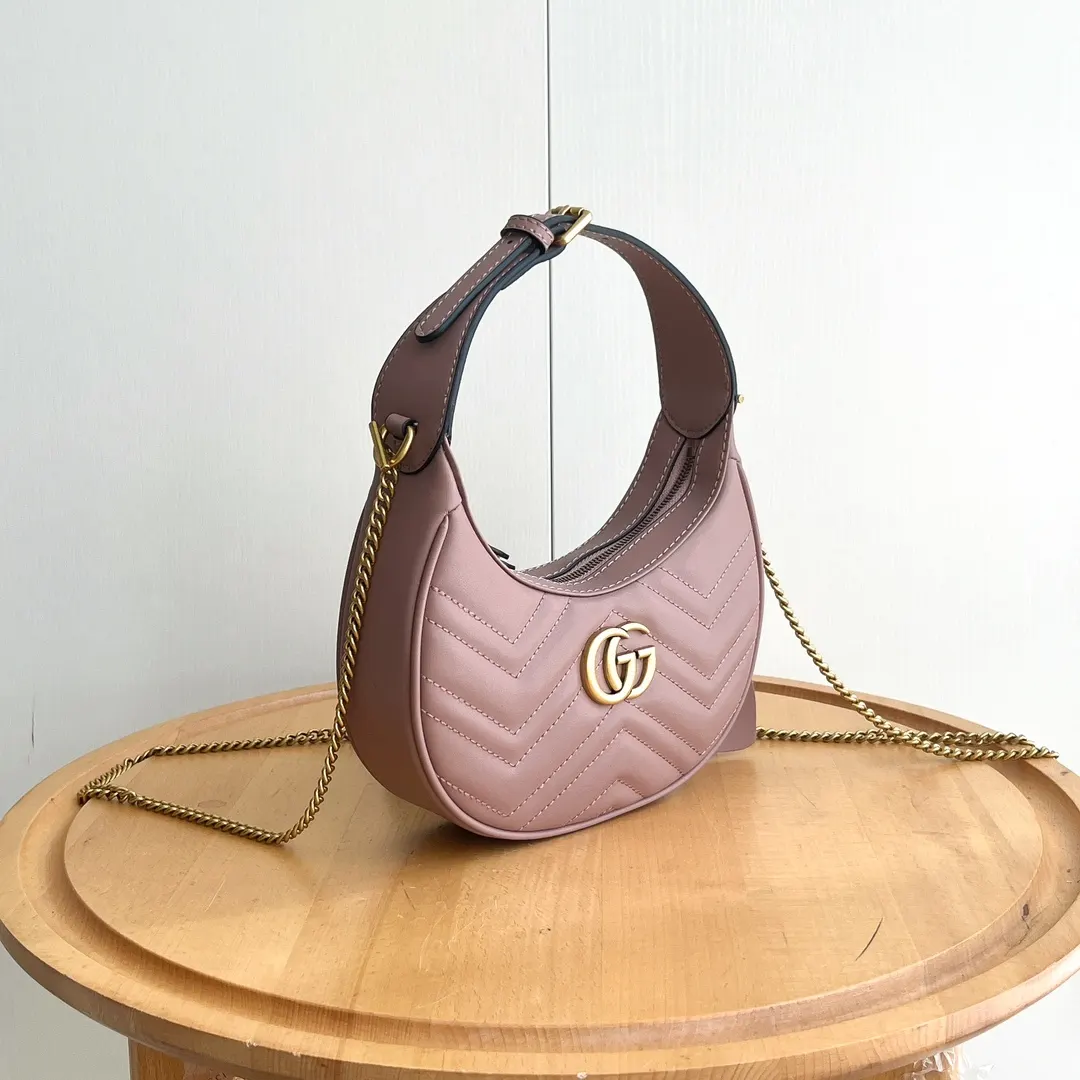 Gucci Marmont 粉色 菱格絎縫 腋下包