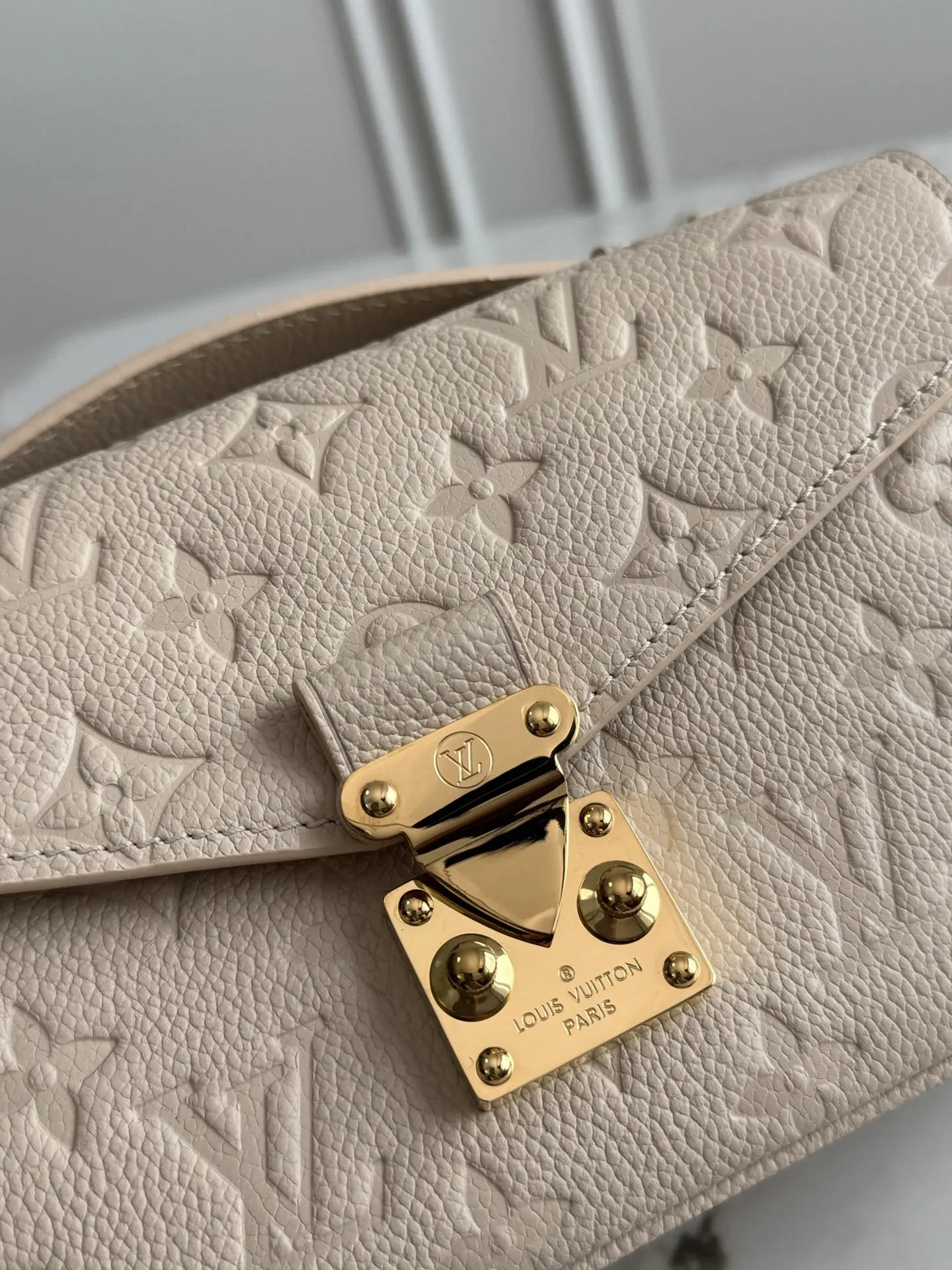 Louis Vuitton 黑色 老花 手提包 实拍款01