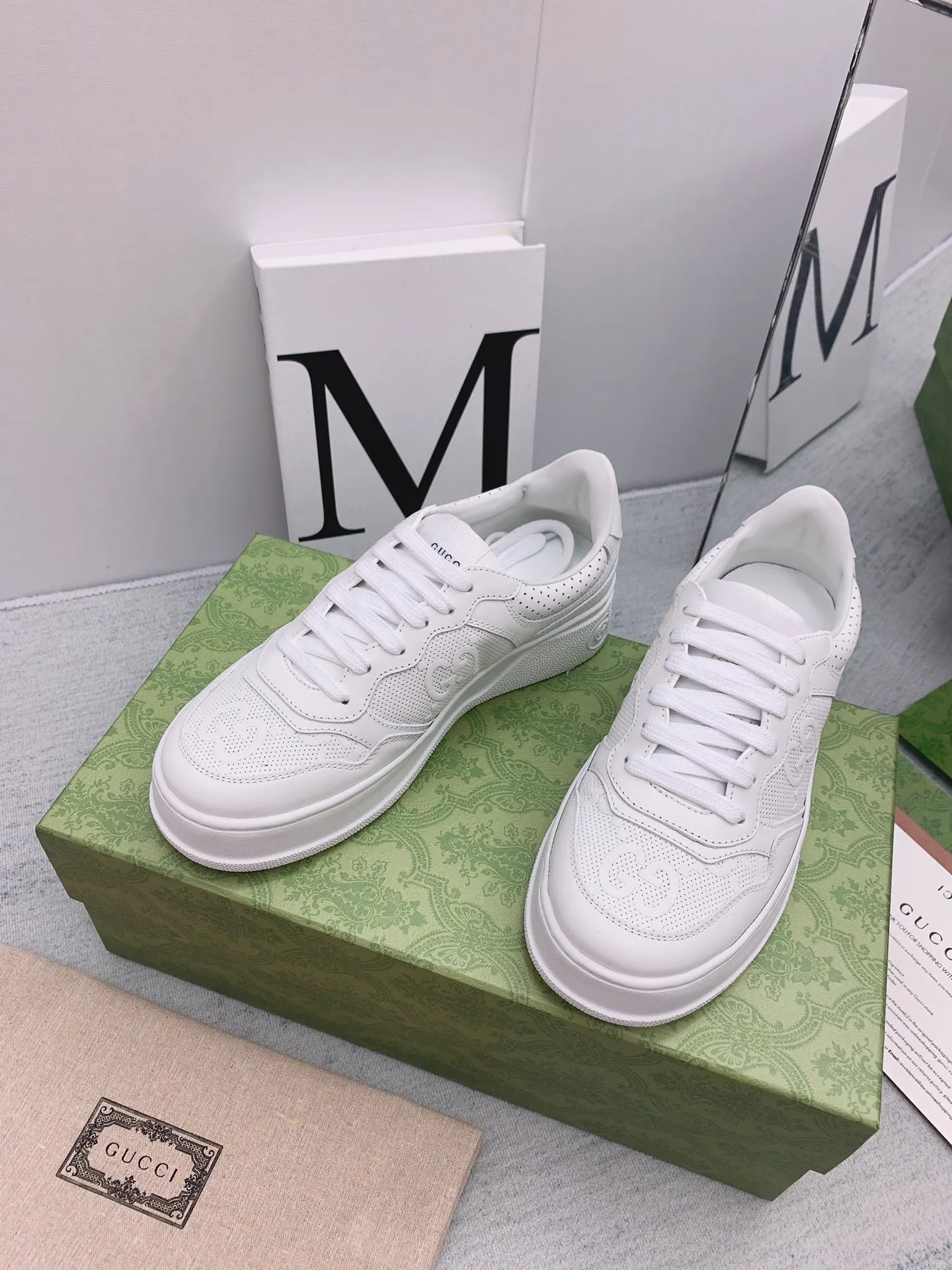 Gucci Logo休闲运动鞋