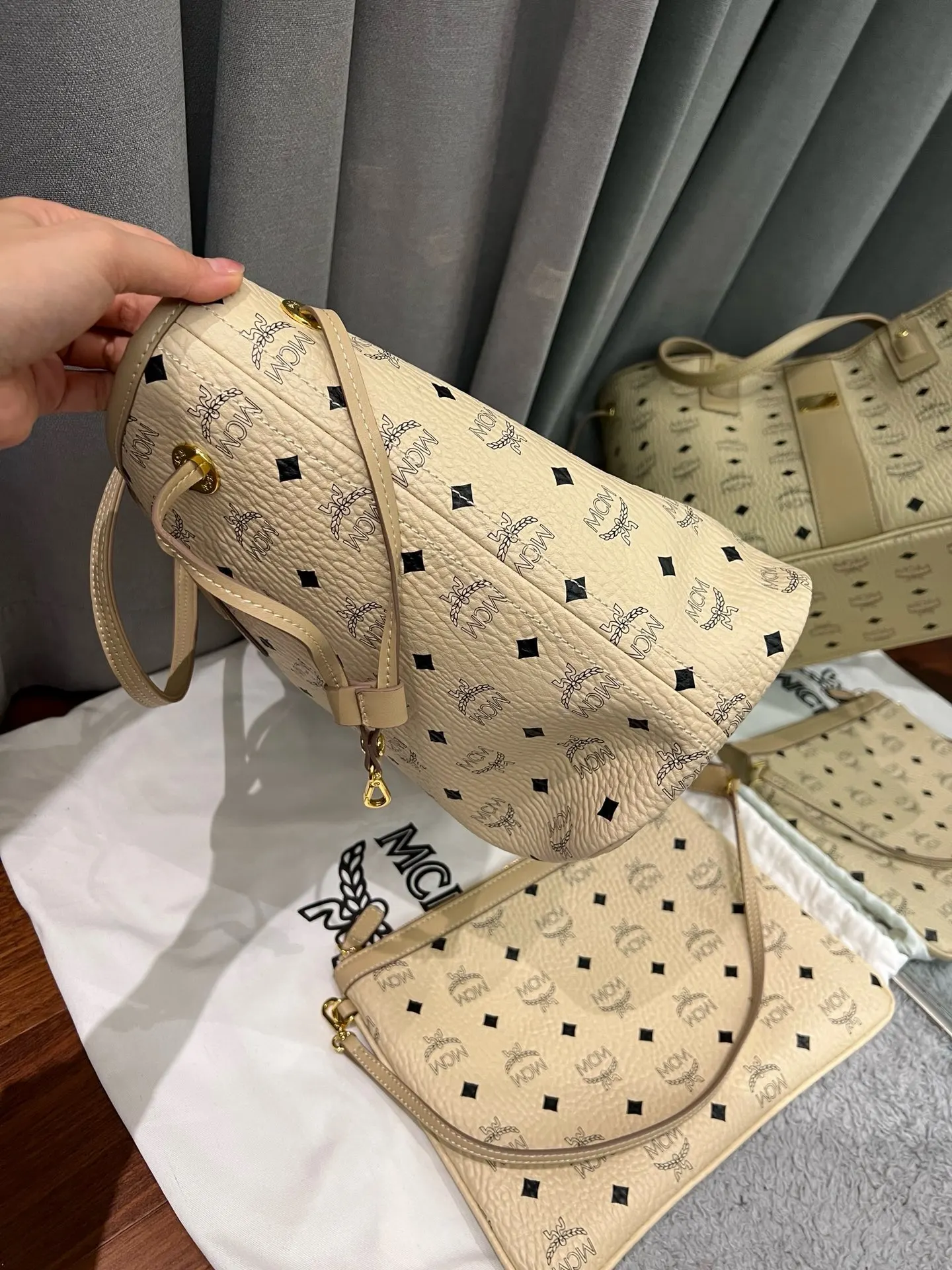 皮革 收纳包 旅行收纳款