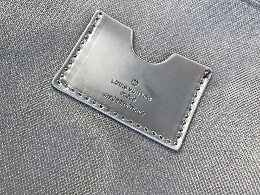 LV 帆布 超耐磨损万向轮 灵活出行 加厚全鋁合金 化妝包 便携收納款(數字9) LV 帆布 超耐磨损万向轮 灵活出行 加厚全鋁合金 化妝包 便携收納款(數字9)