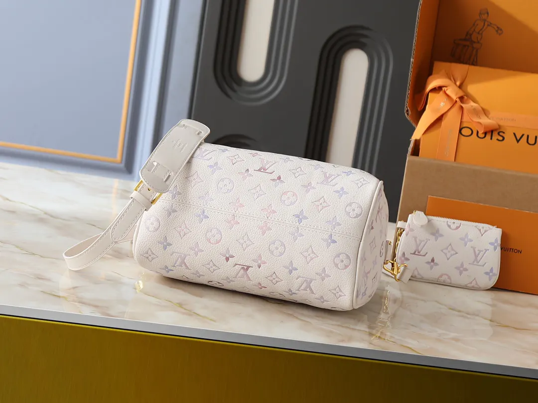 Organizer Pouch Travel Leather