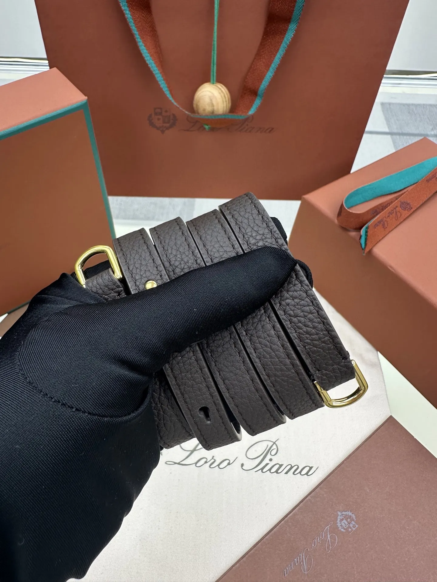 Crossbody Bag Lightweight Leather
