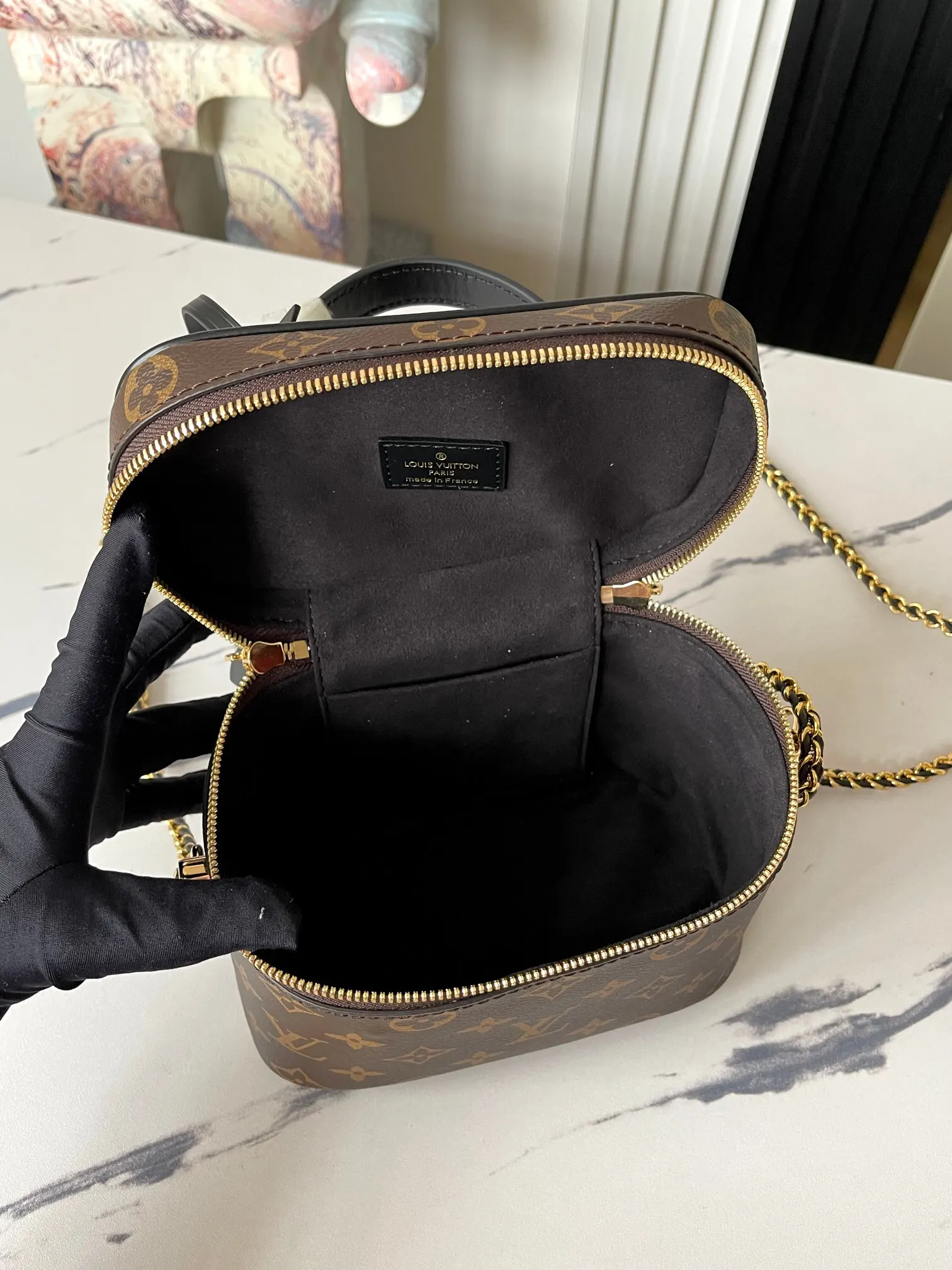 LV classic Monogram, chain bag, shoulder messenger model Image 8 LV classic Monogram, chain bag, shoulder messenger model Image 8