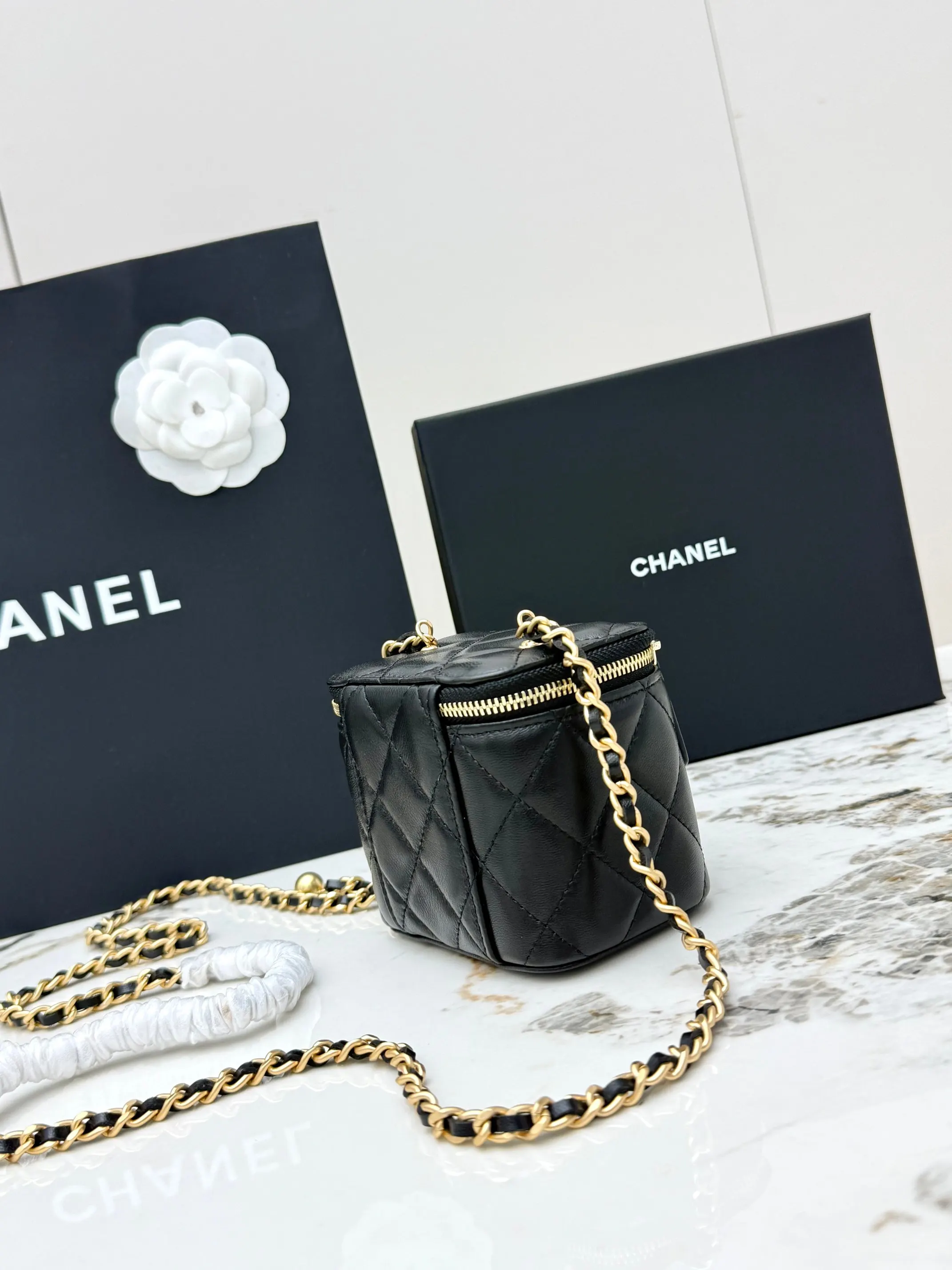 CHANEL 金色 羊皮 鏈條包 精致鏈條款