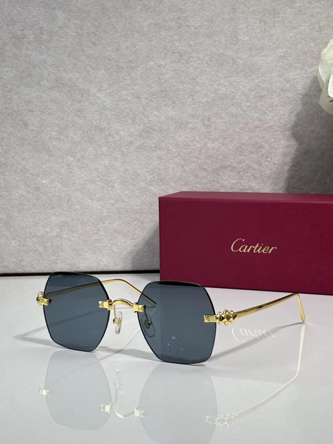 Cartier 墨镜 时尚防晒款 款14