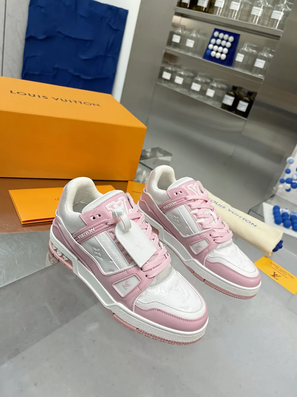 Louis Vuitton 运动鞋