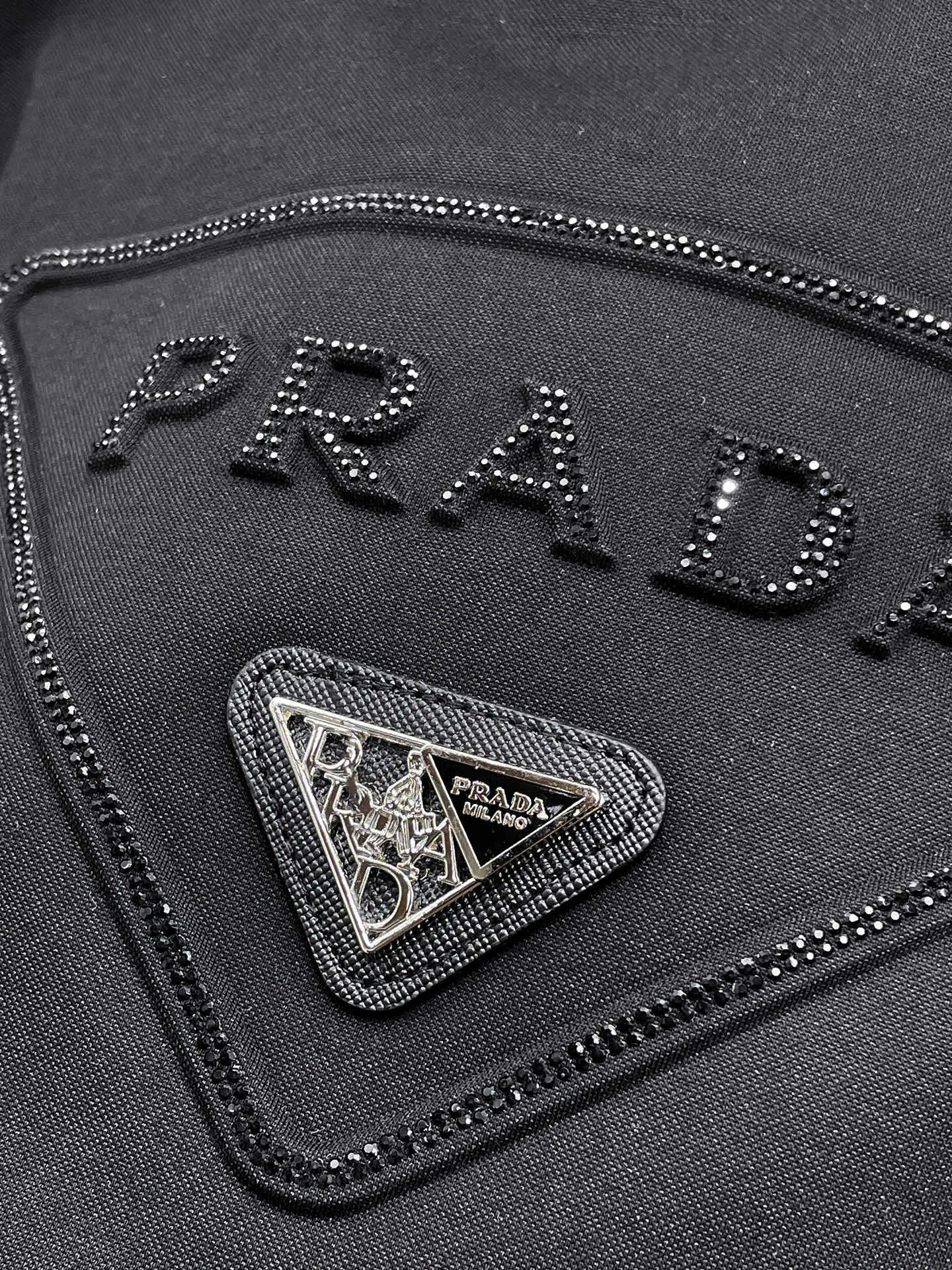 Prada 马 贺岁 棉质 Logo 短袖T恤