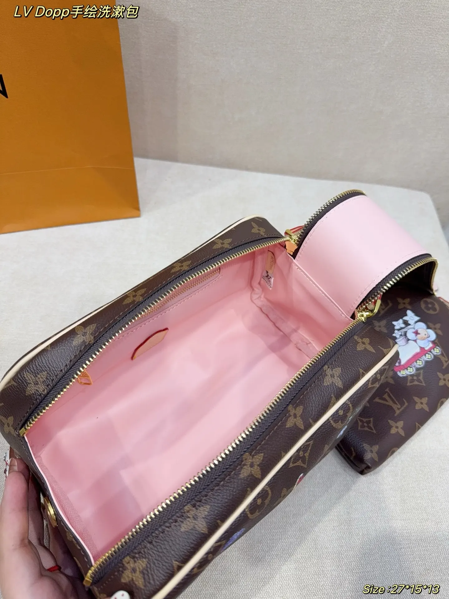 Louis Vuitton Cosmetic Pouch Classic Canvas