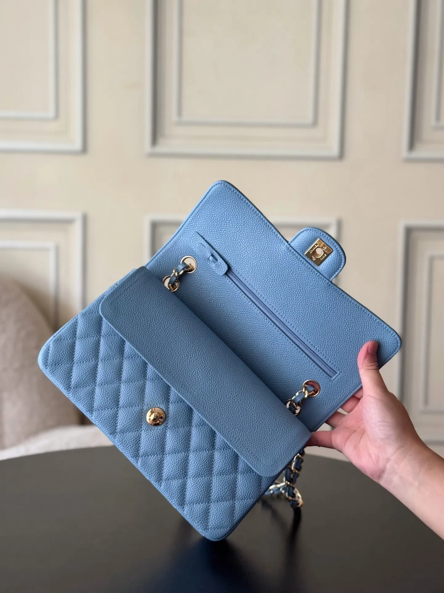 Chanel Caviar Cowhide Flap Chain Bag One Shoulder Cross