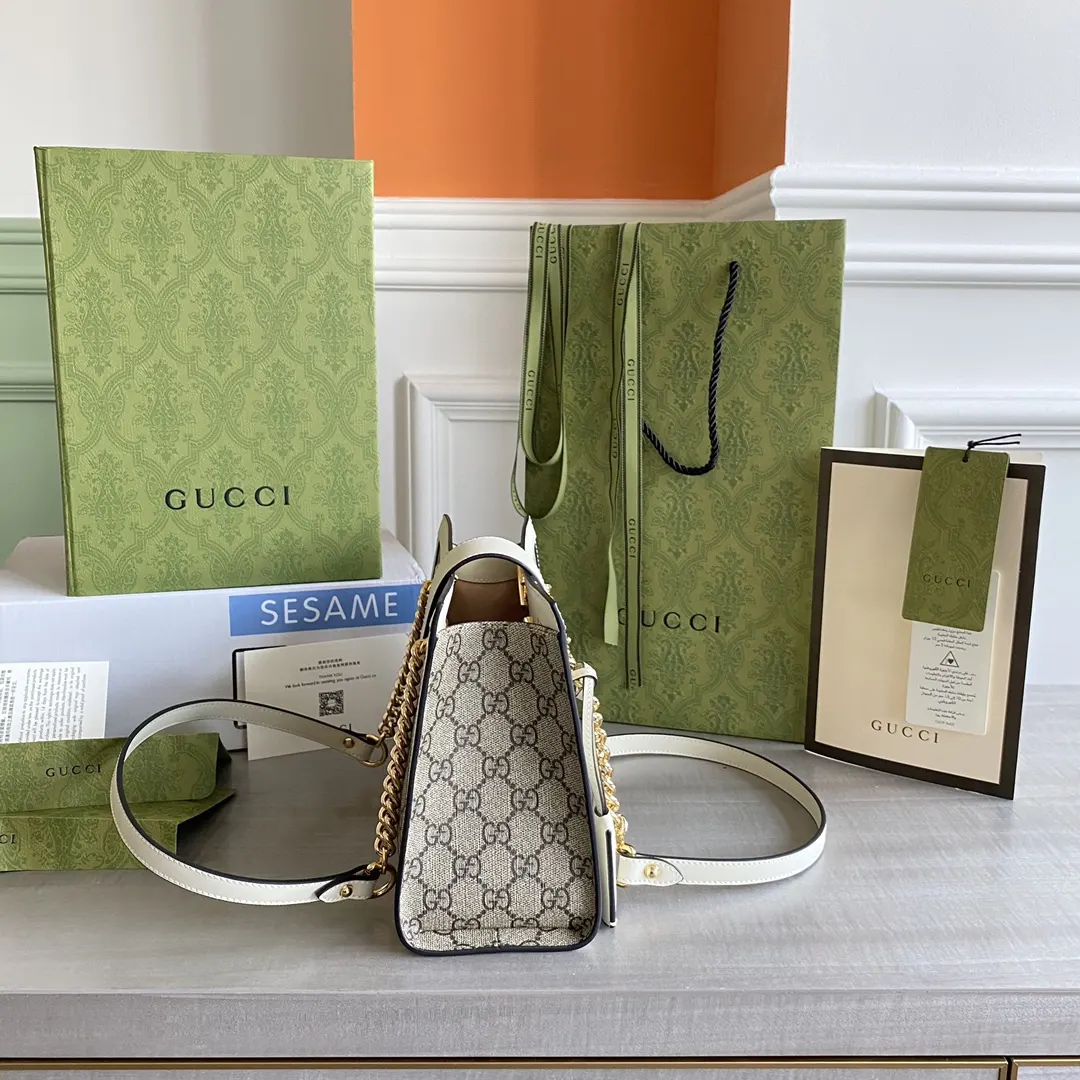 Gucci GG Supreme 绿色 Monogram 手提包