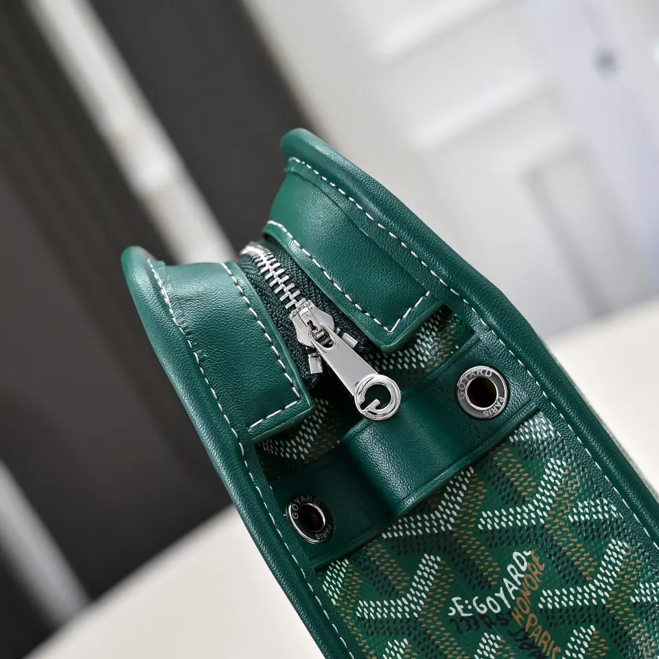 Goyard 綠色 直销 綠色 GOYAR 戈雅 包 洗漱 化妝包 便携收納款
