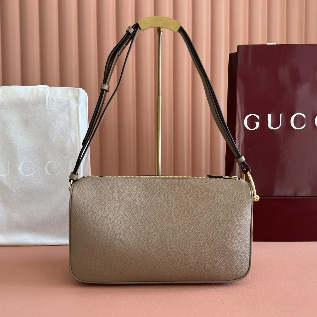 Gucci 白色 金色 牛皮 腋下包 復古腋下背款