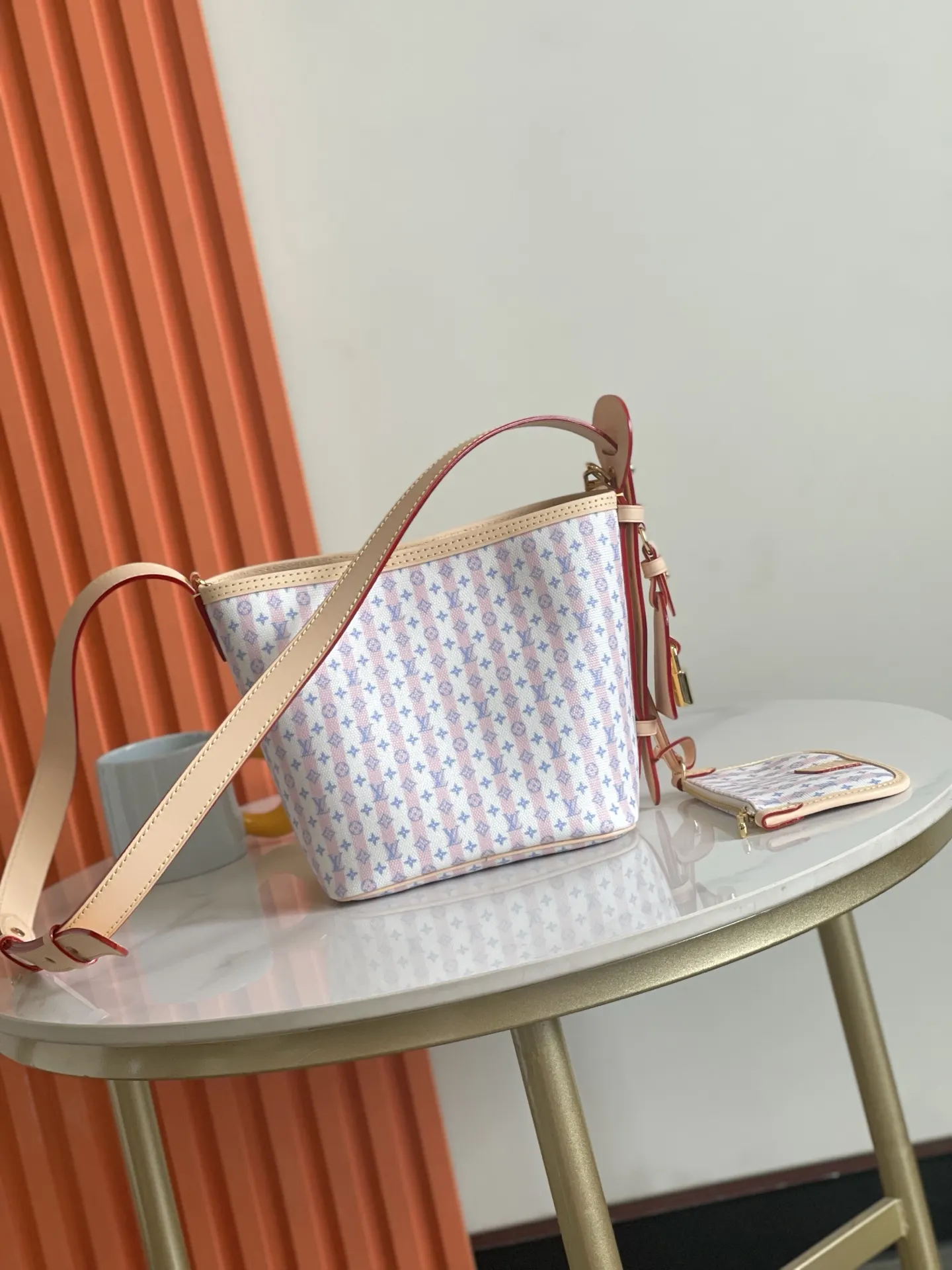 LV 粉色 帆布 鏈條包 精致鏈條款