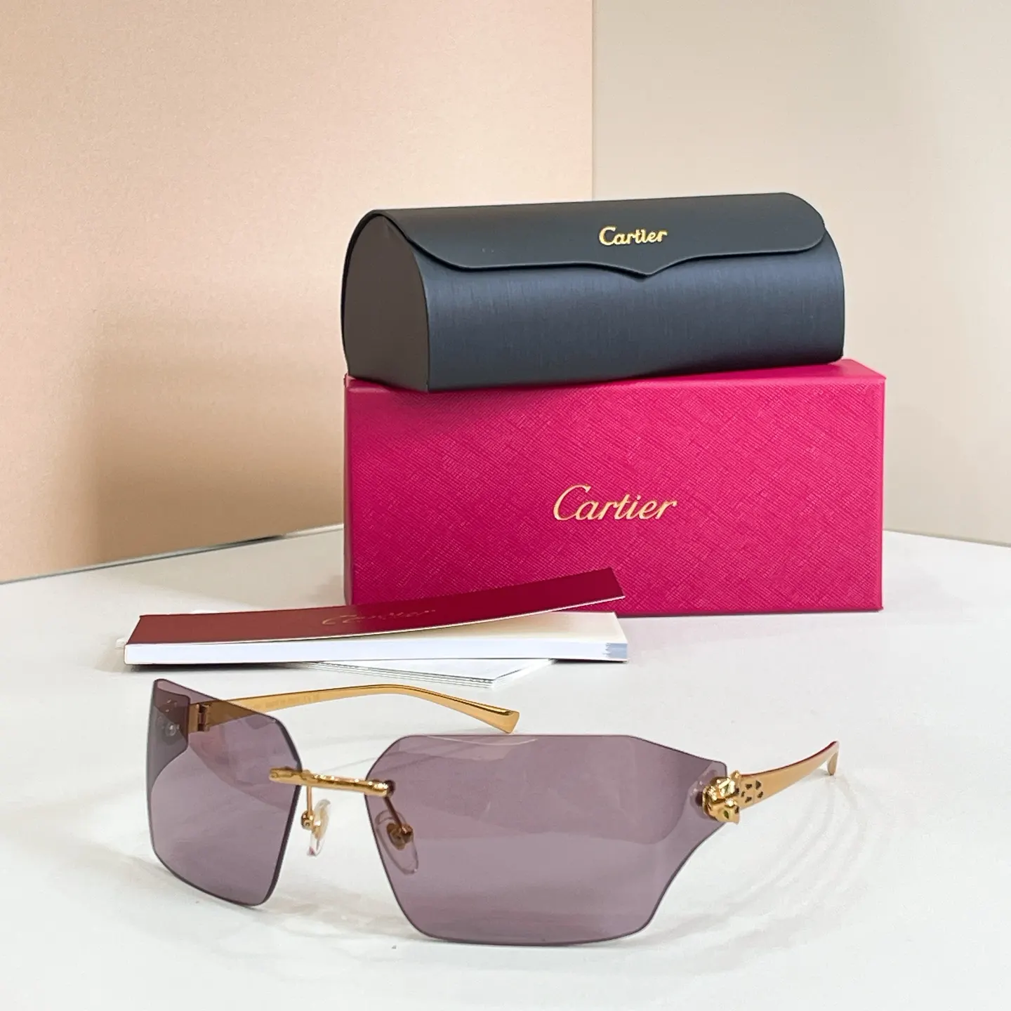 Cartier 墨镜 時尚防晒款
