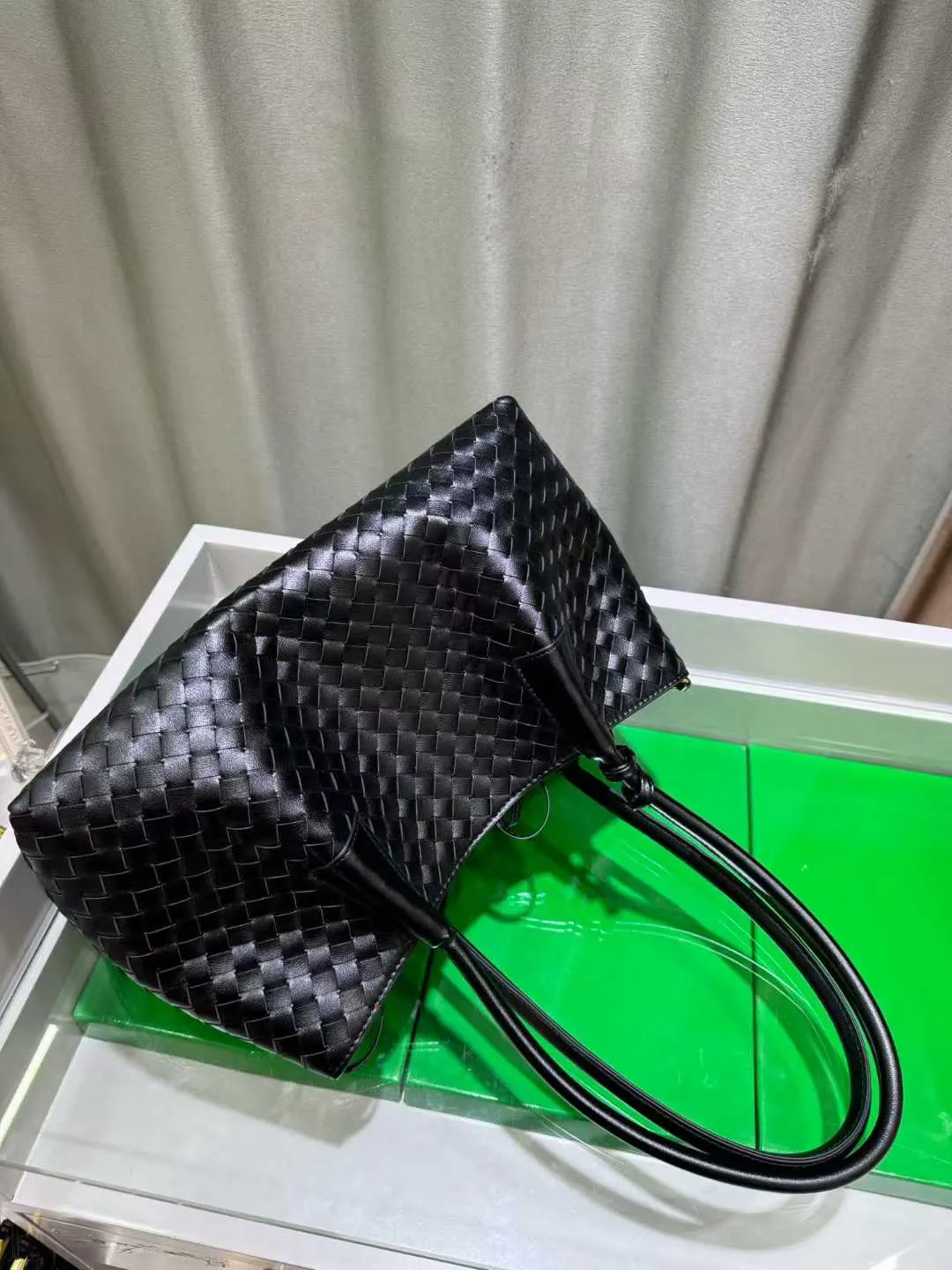 Bottega Veneta 托特包 大容量托特款