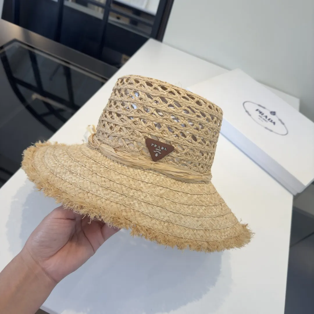 Prada 草帽 度假遮阳款