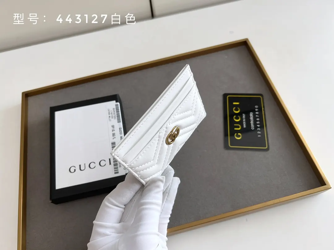 Gucci Marmont 绗缝皮革钱包 日常收纳