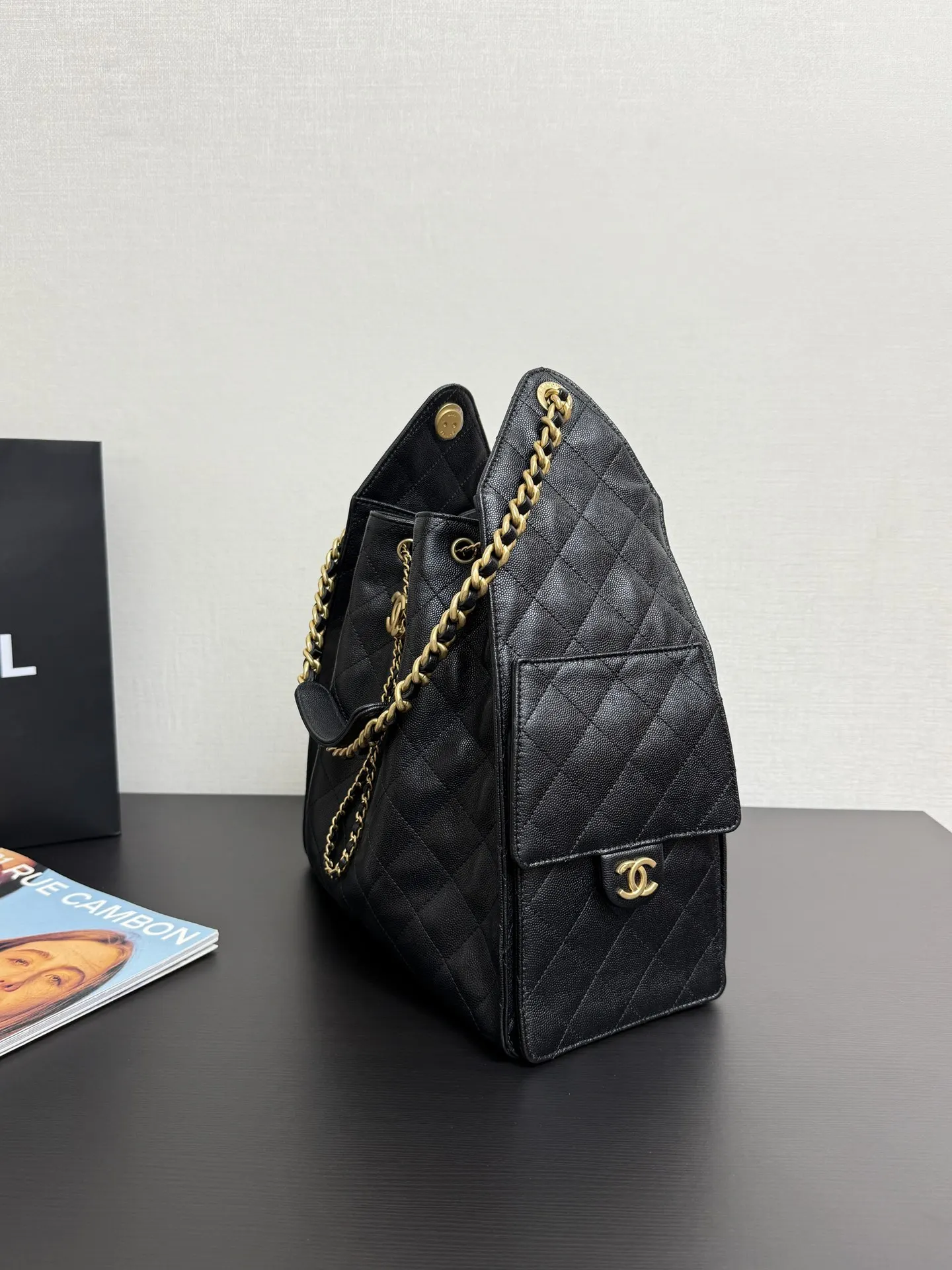 Hobo Shoulder Bag Vintage