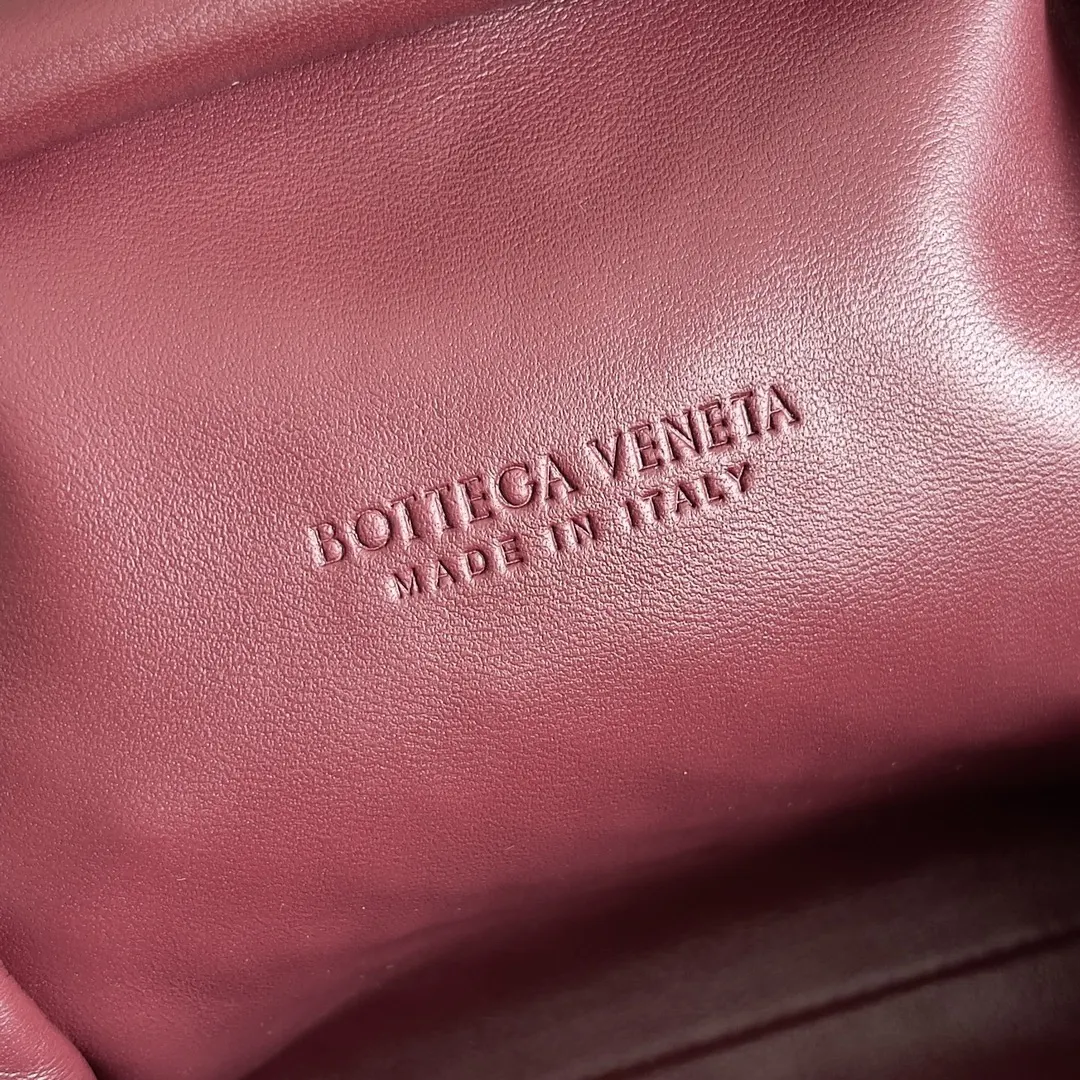 Bottega Veneta 手拿包 精致手拿款