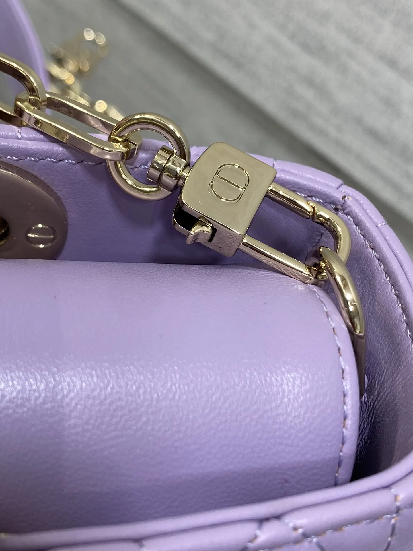 Dior 羊皮 进口 羊皮横款戴妃包梦幻紫 内里 手提包 通勤手提款