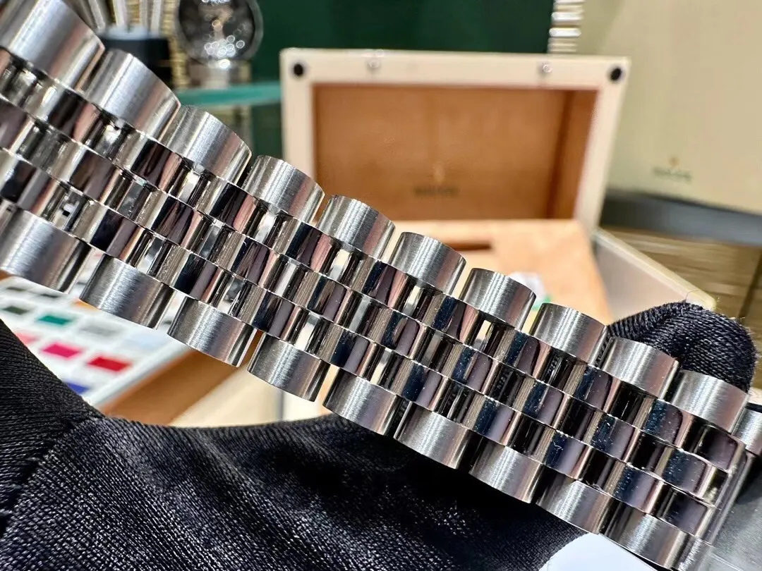 Watch Classic