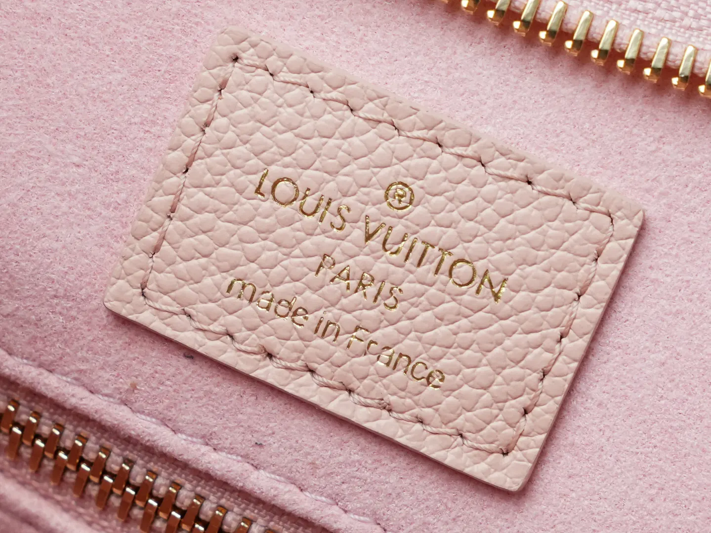 LV CarryAll 牛皮 收纳包 旅行收纳款
