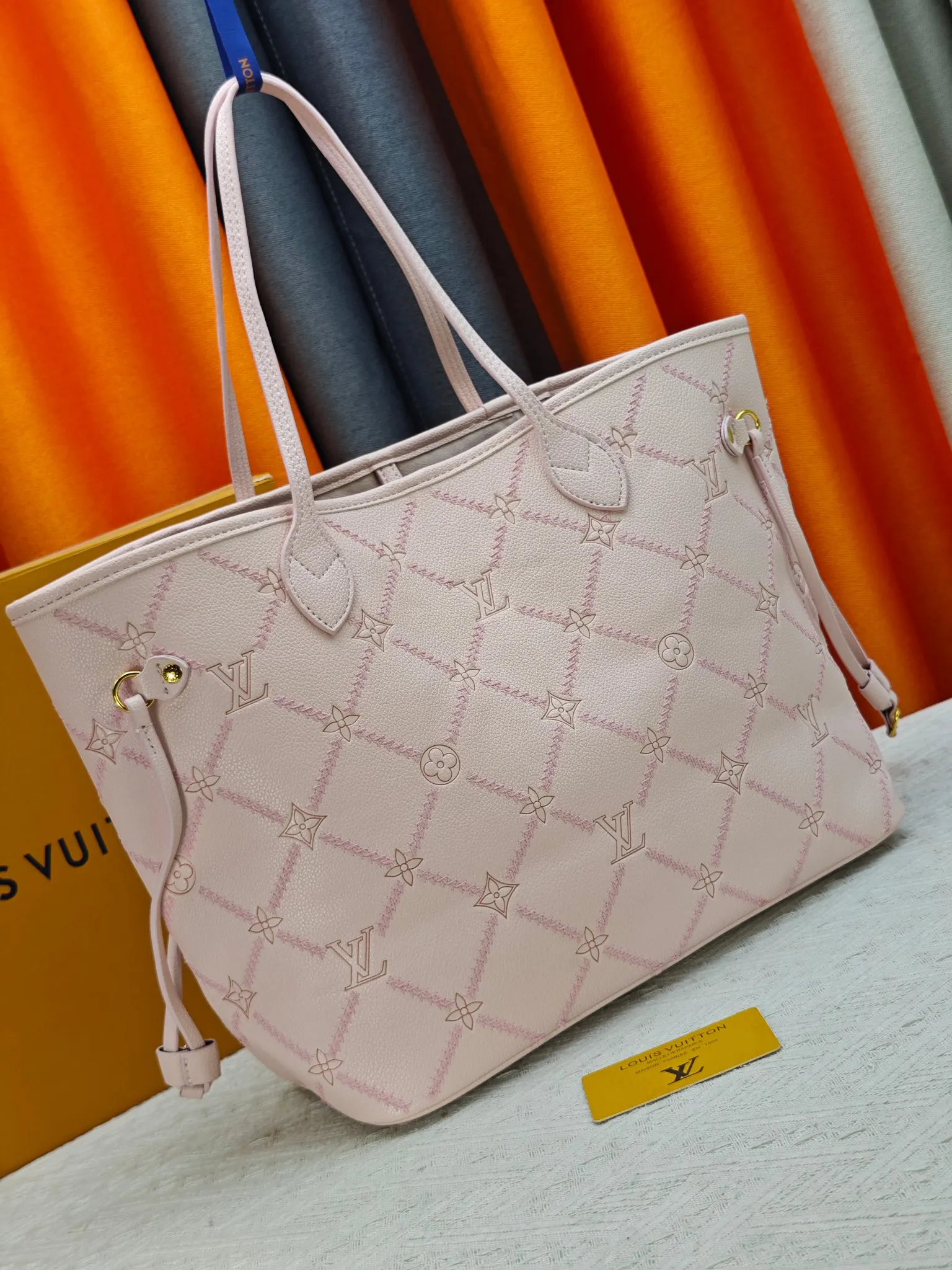 LV Neverfull 杏色 Mo托特包 大容量托特款