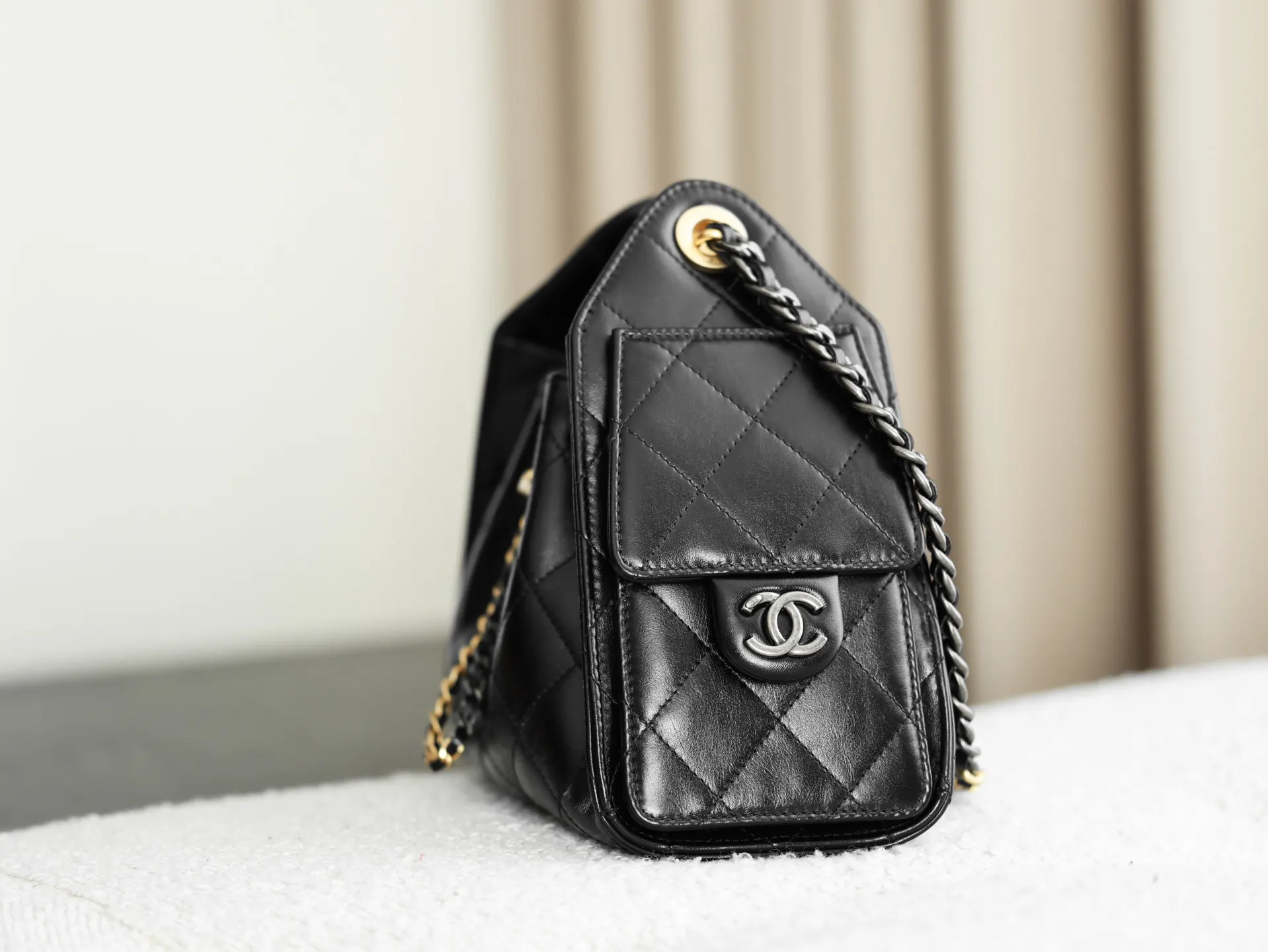 Black Hobo Shoulder Bag Vintage