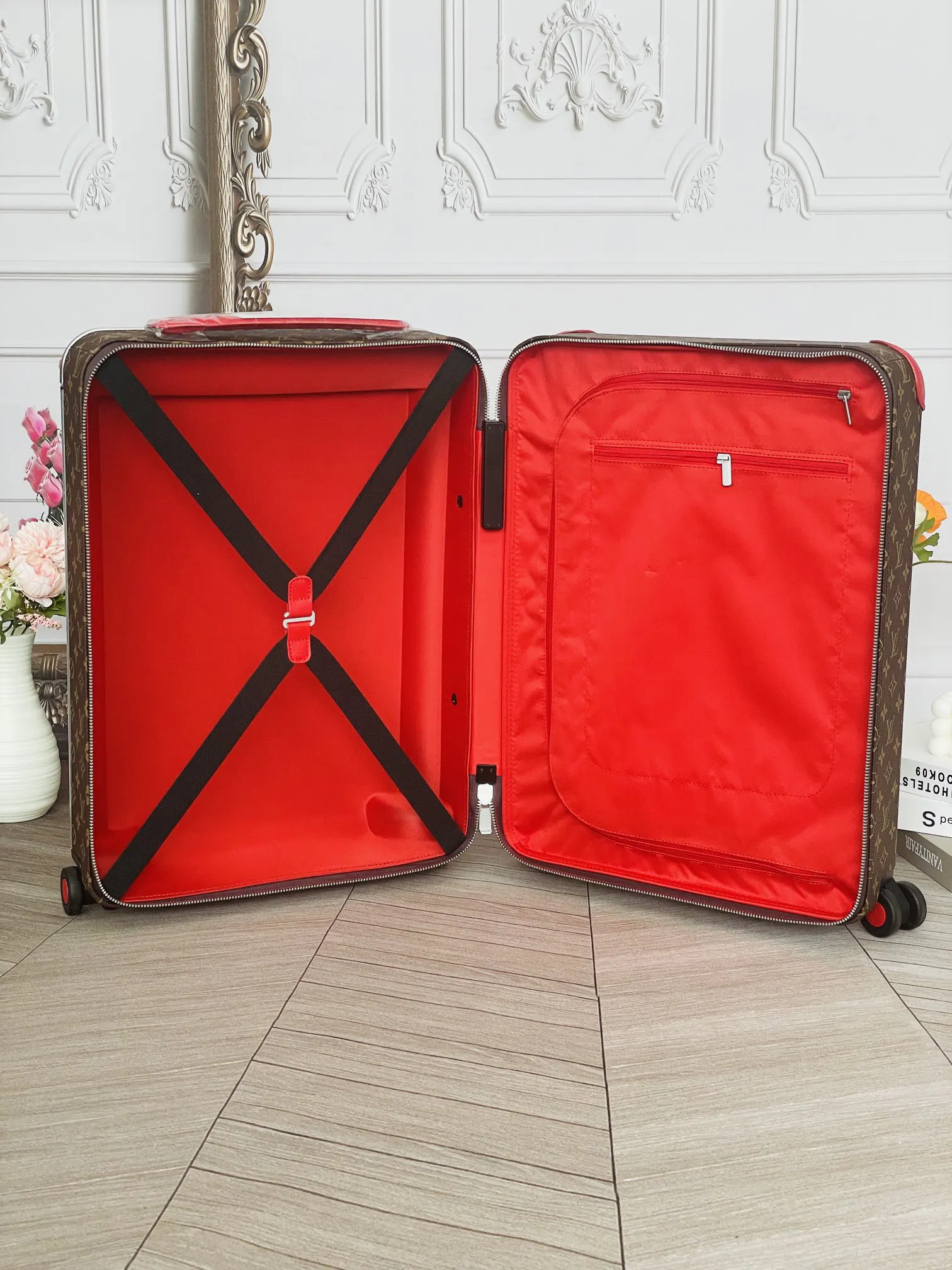 LV 老花 帆布 行李箱 旅行拉杆款 輕便出行款(數字7) LV 老花 帆布 行李箱 旅行拉杆款 輕便出行款(數字7)