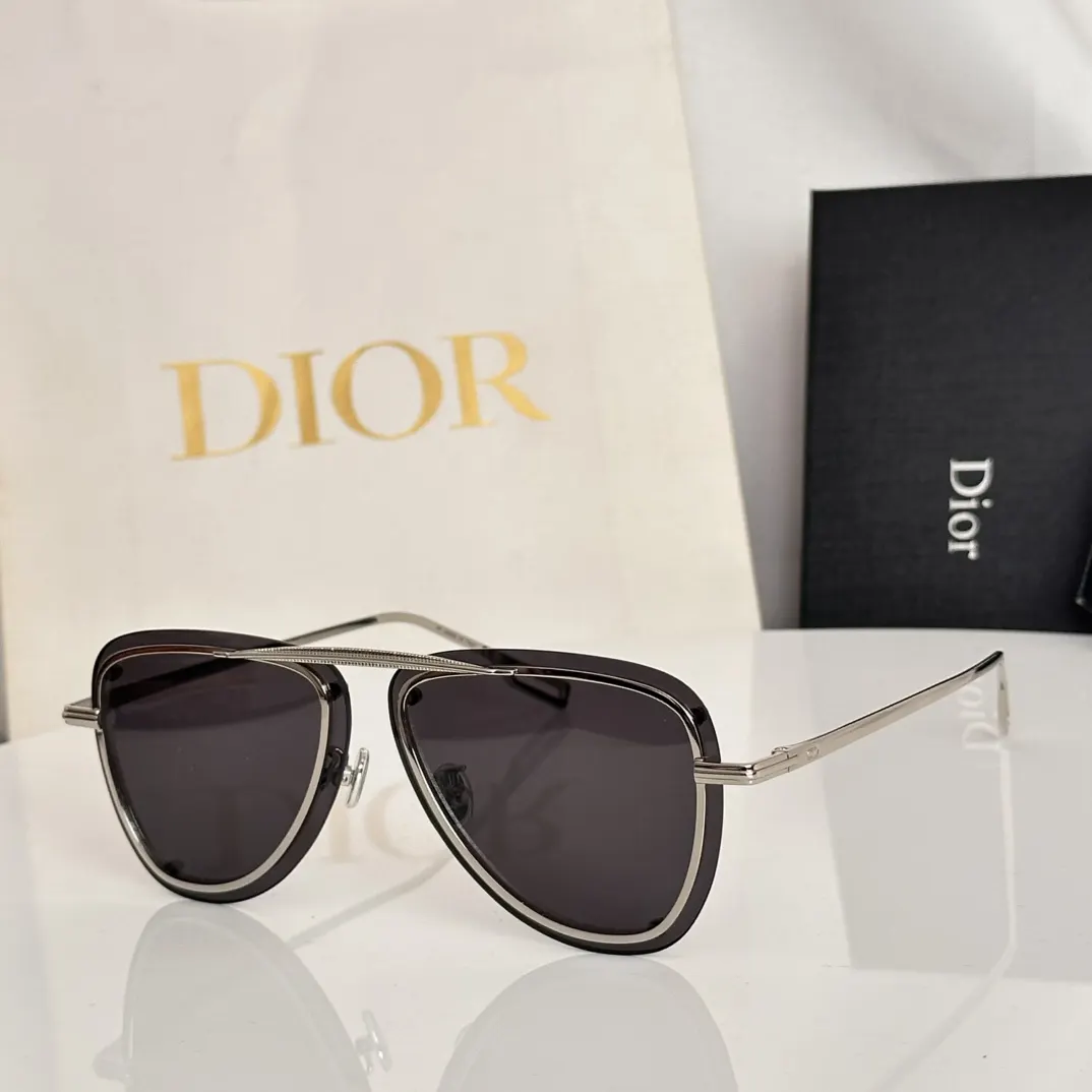 Dior 金属框无框太阳镜 轻盈遮阳款