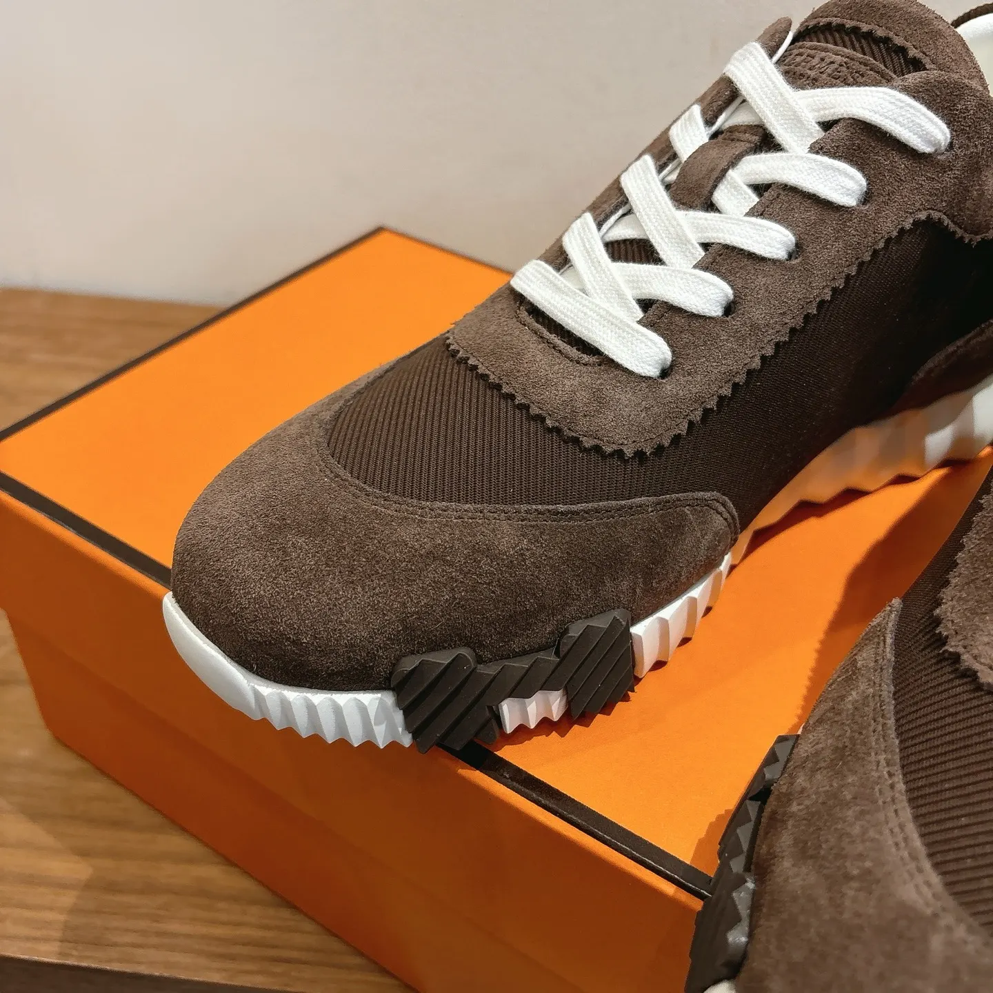 Hermès SS Sneakers