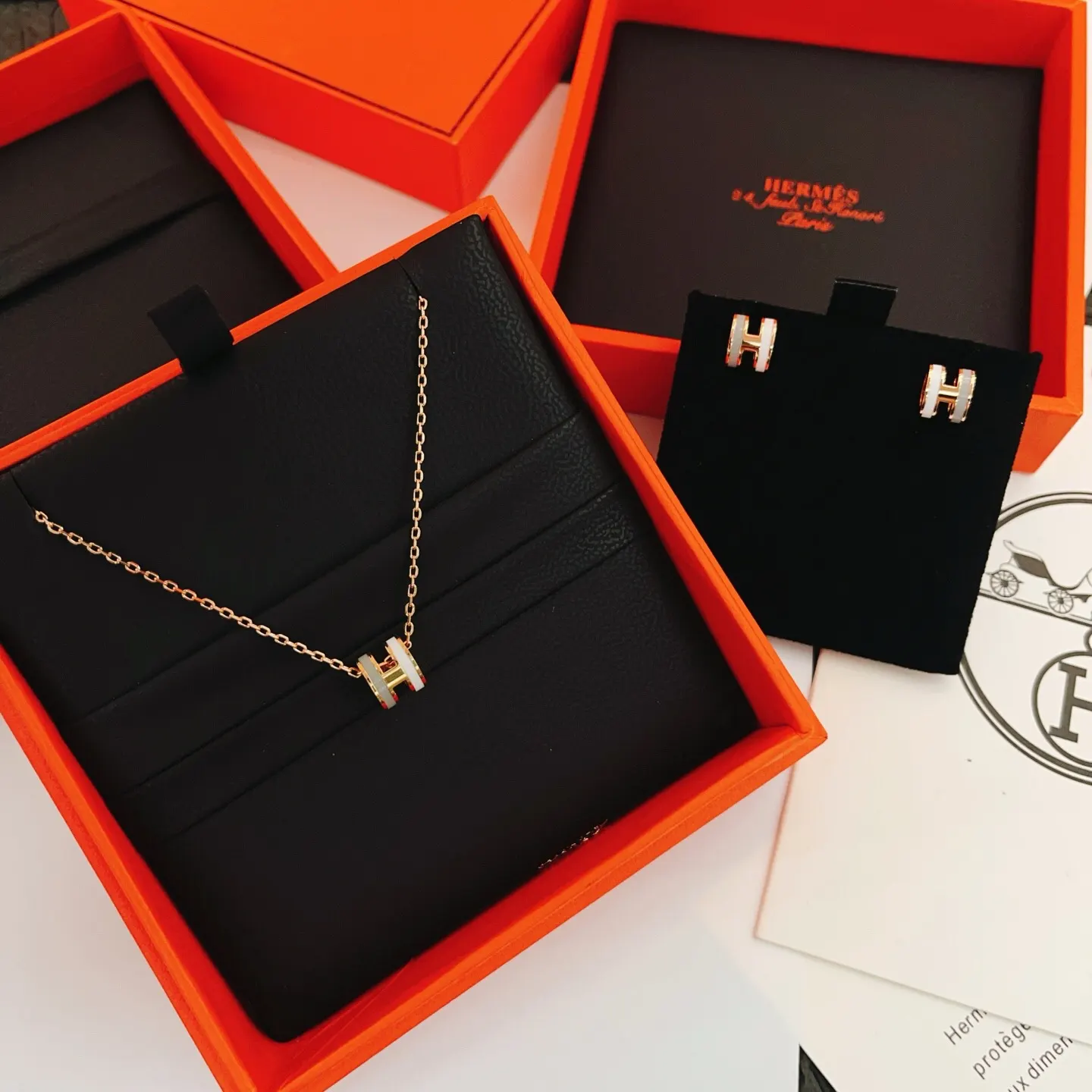 Hermes 玫瑰金 耳钉 小巧点缀款 款2