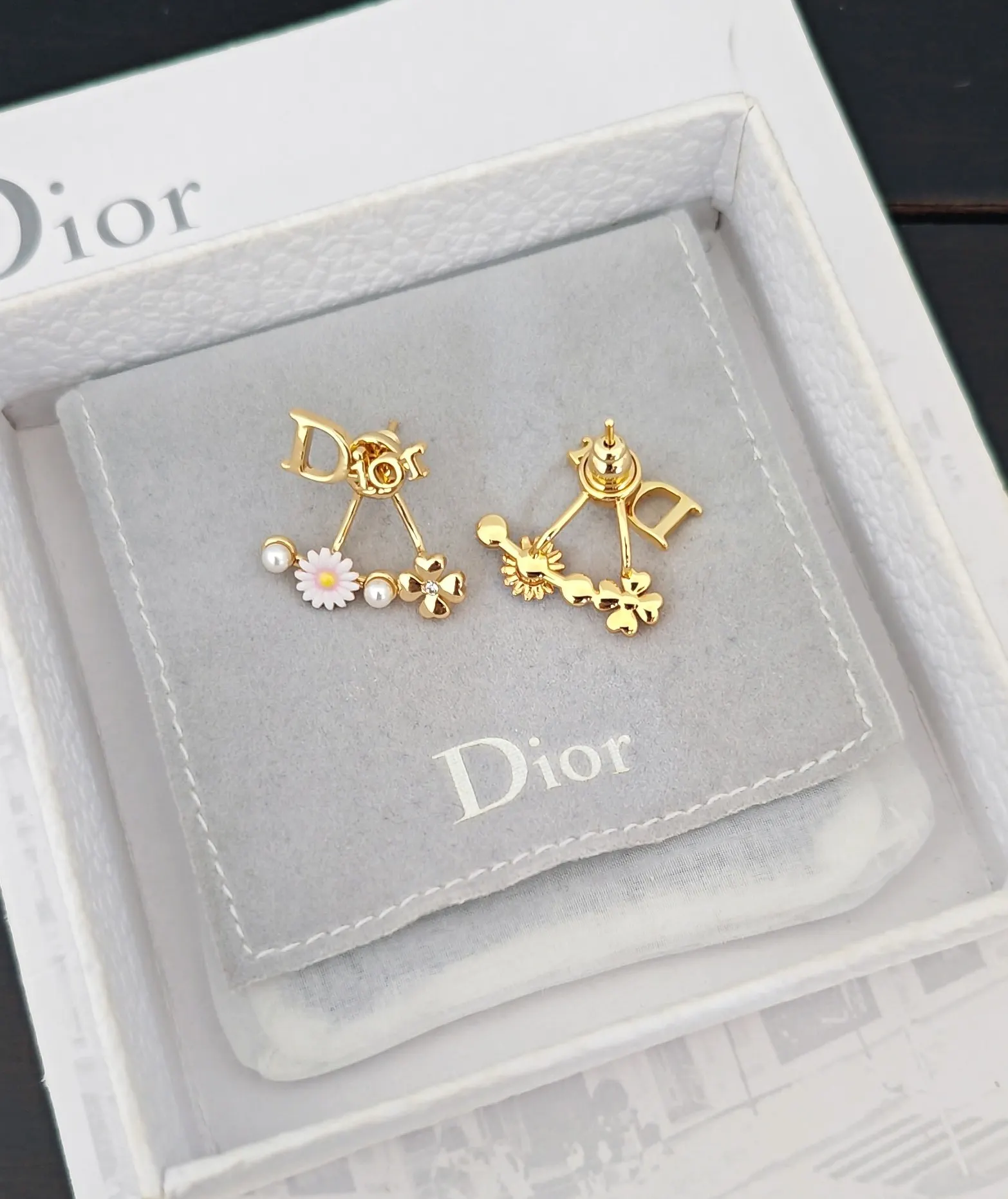 Dior 黑色CD星星发夹 礼盒款