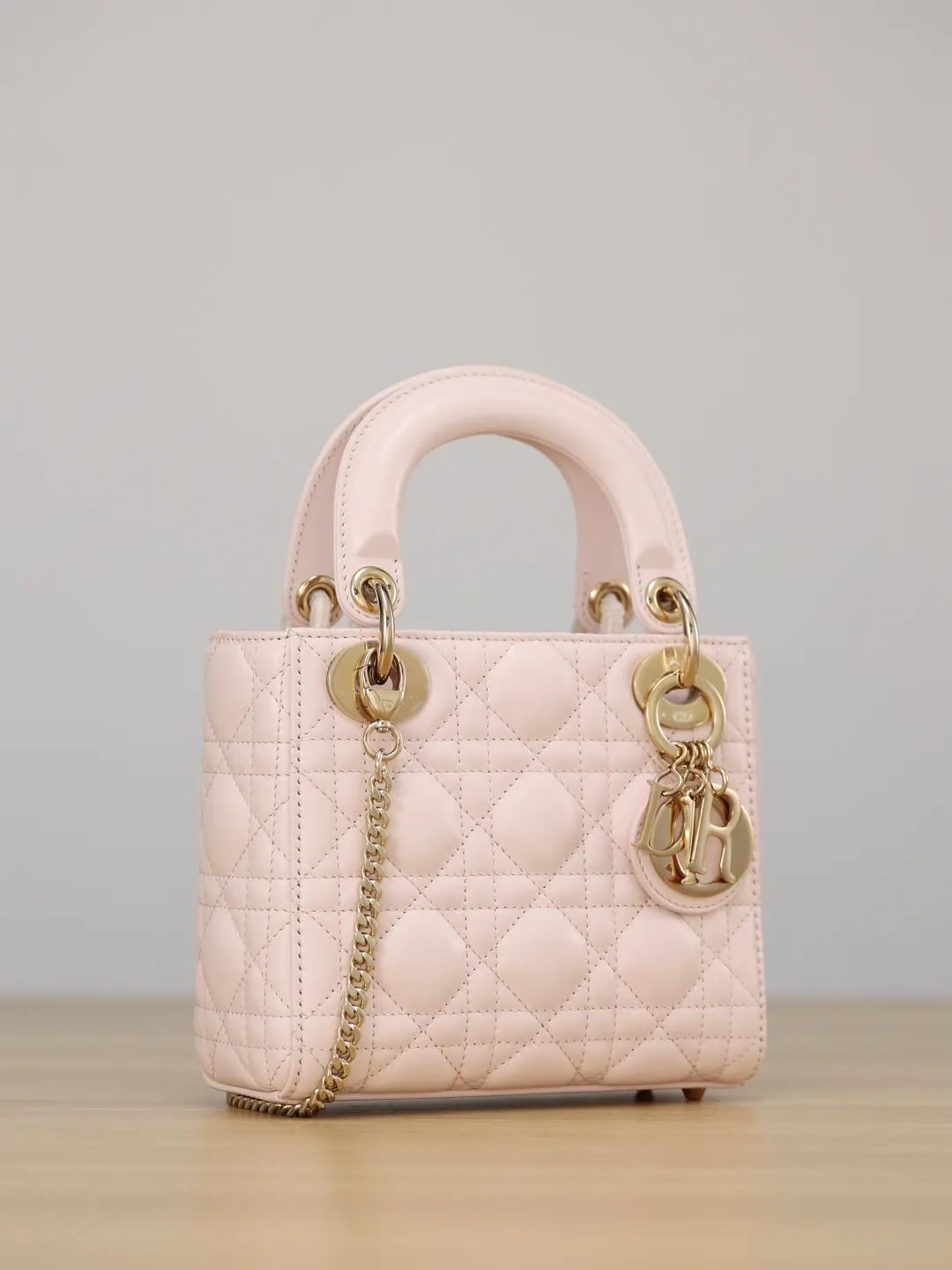 Dior Lady Dior 小号 皮革 手提包