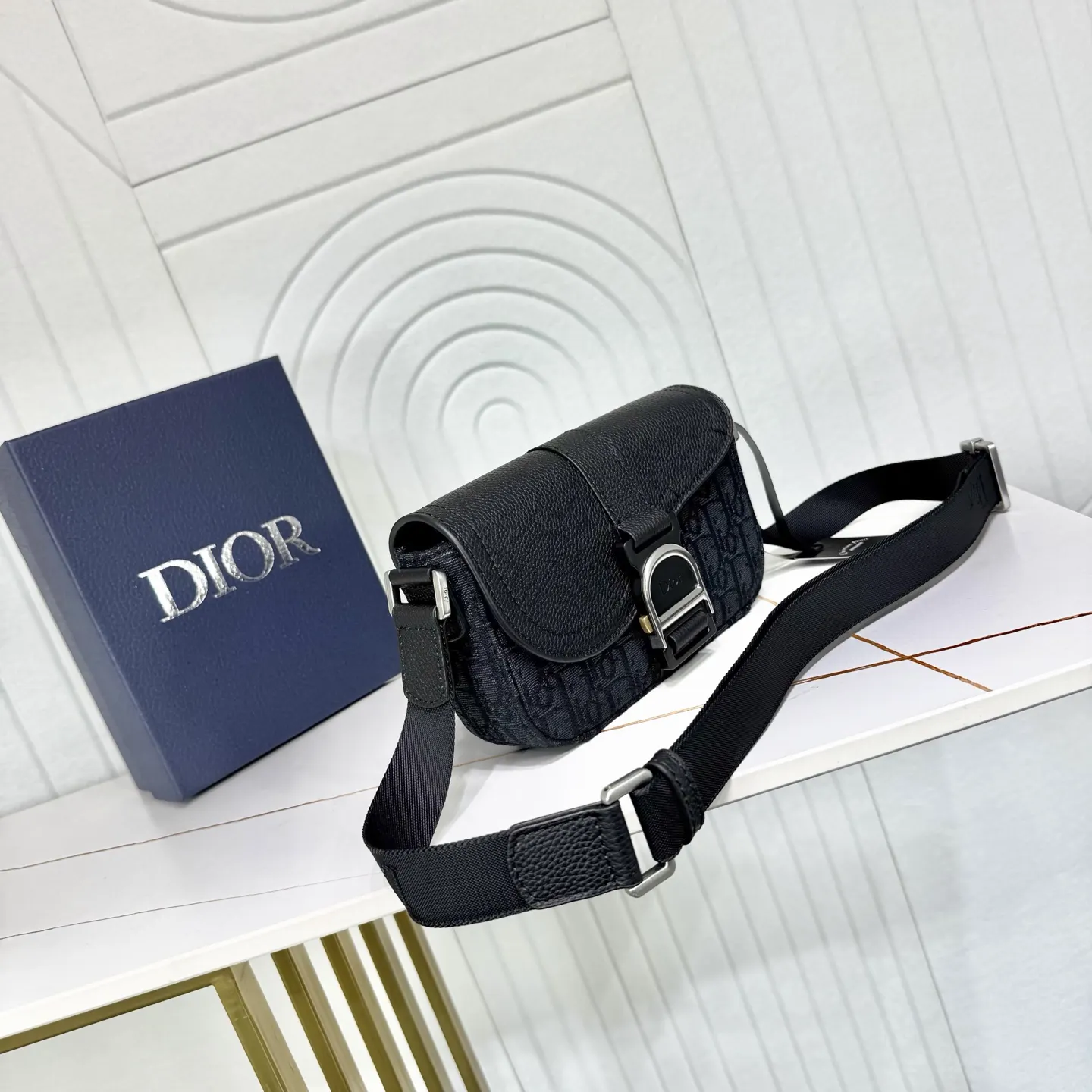 Dior 黑色 米色 牛皮 收纳包 旅行收纳款