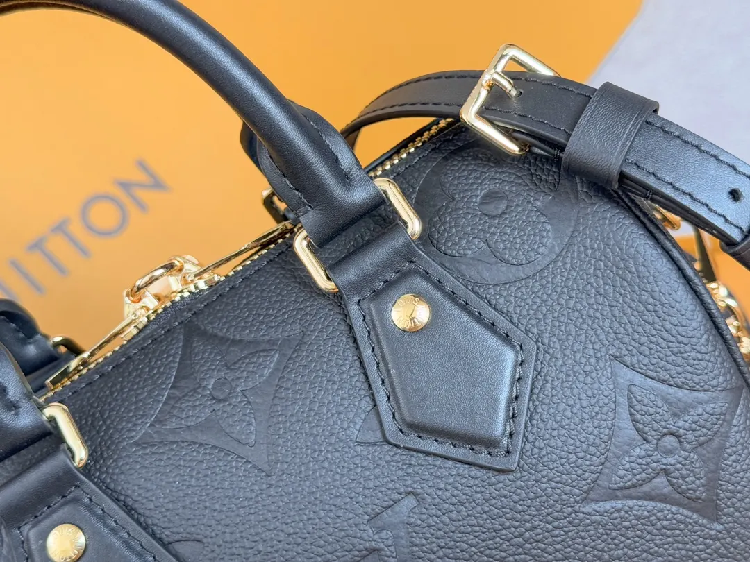LV Speedy 牛皮 行李箱 旅行拉杆款 轻便出行款