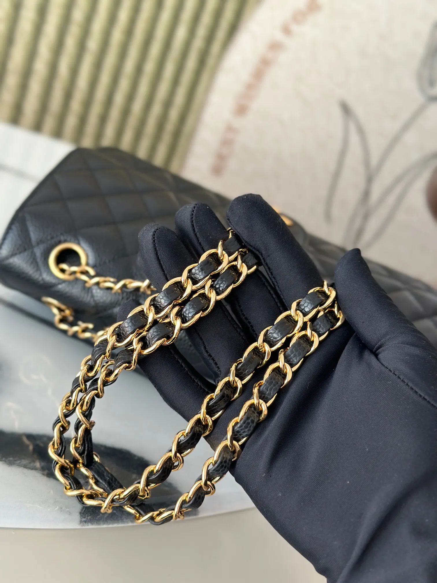 Audemars Piguet 黑色 金色 牛皮 鏈條包 精致鏈條款