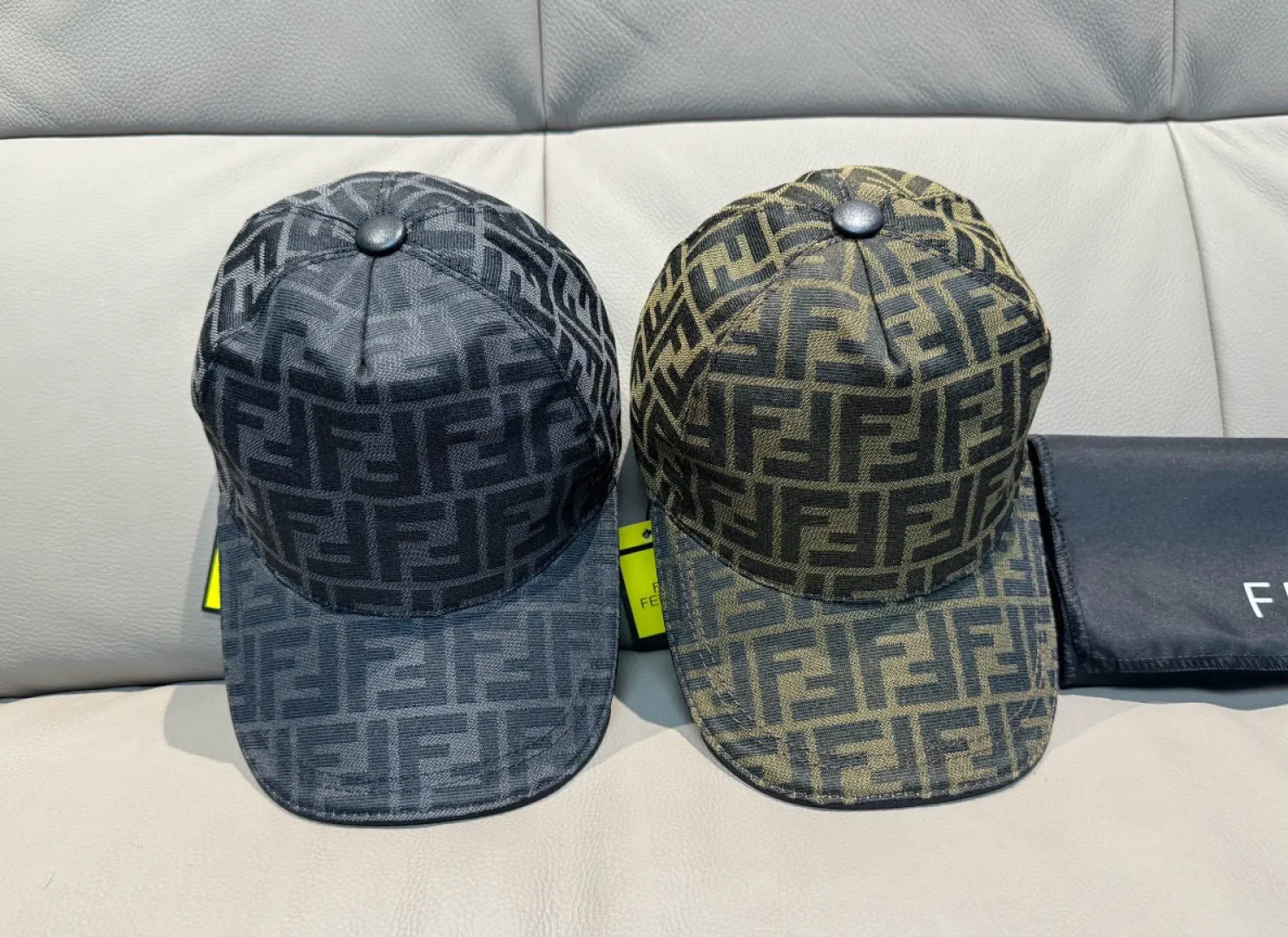 Fendi 提花 牛皮 棒球帽 日常休閒款(數字9) Fendi 提花 牛皮 棒球帽 日常休閒款(數字9)