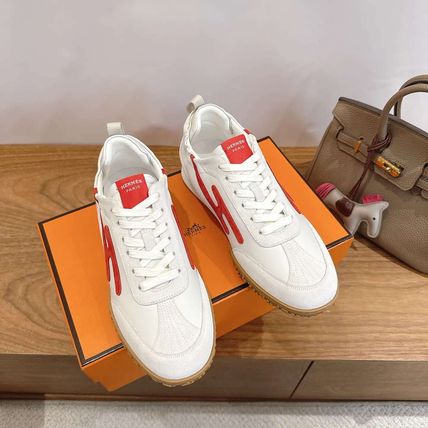 Hermès 运动鞋