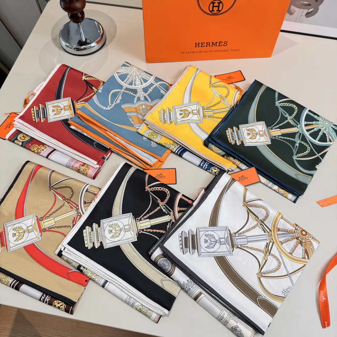 Hermès Scarf