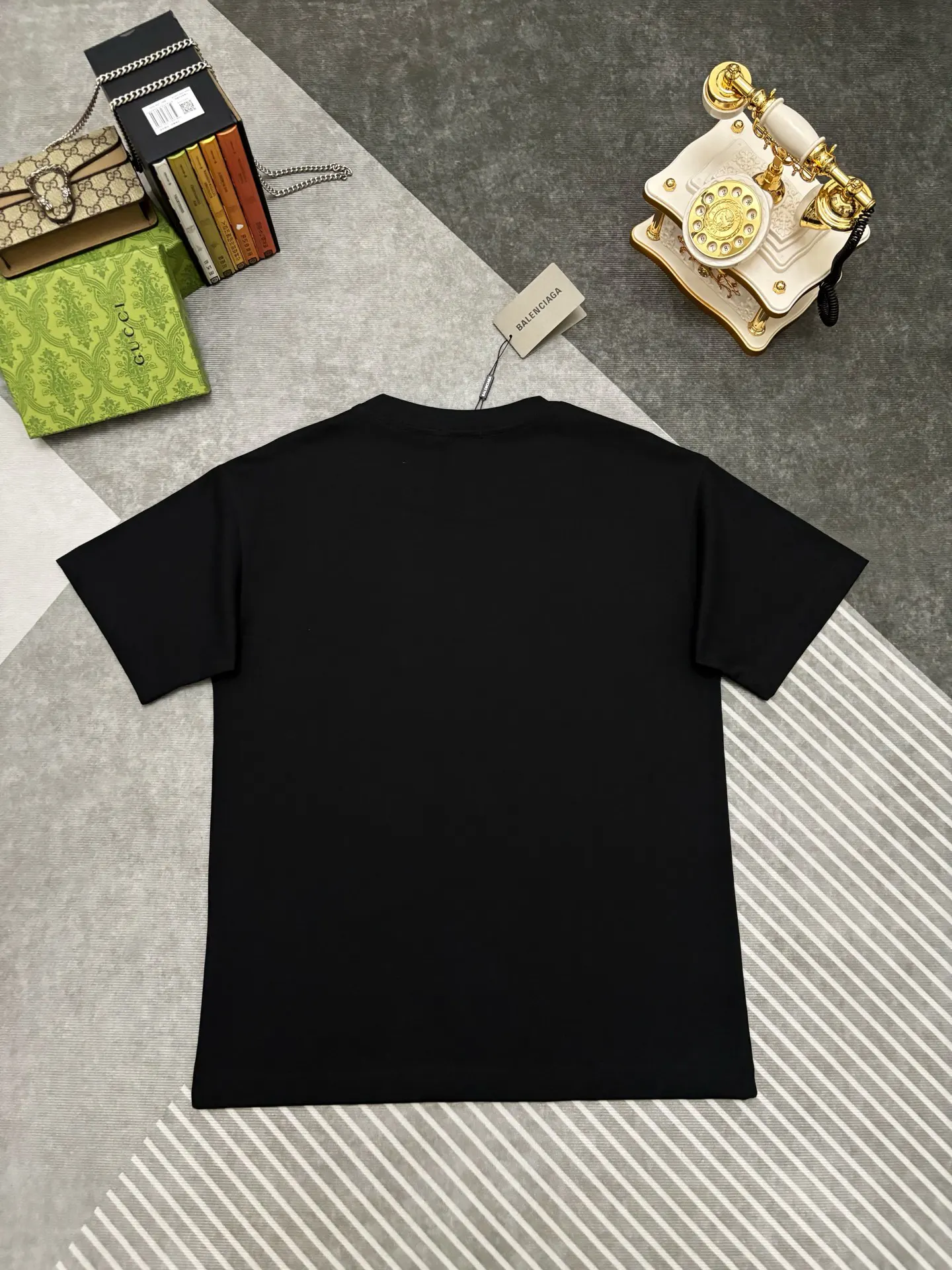 Balenciaga 黑色 Logo 字母 短袖T恤