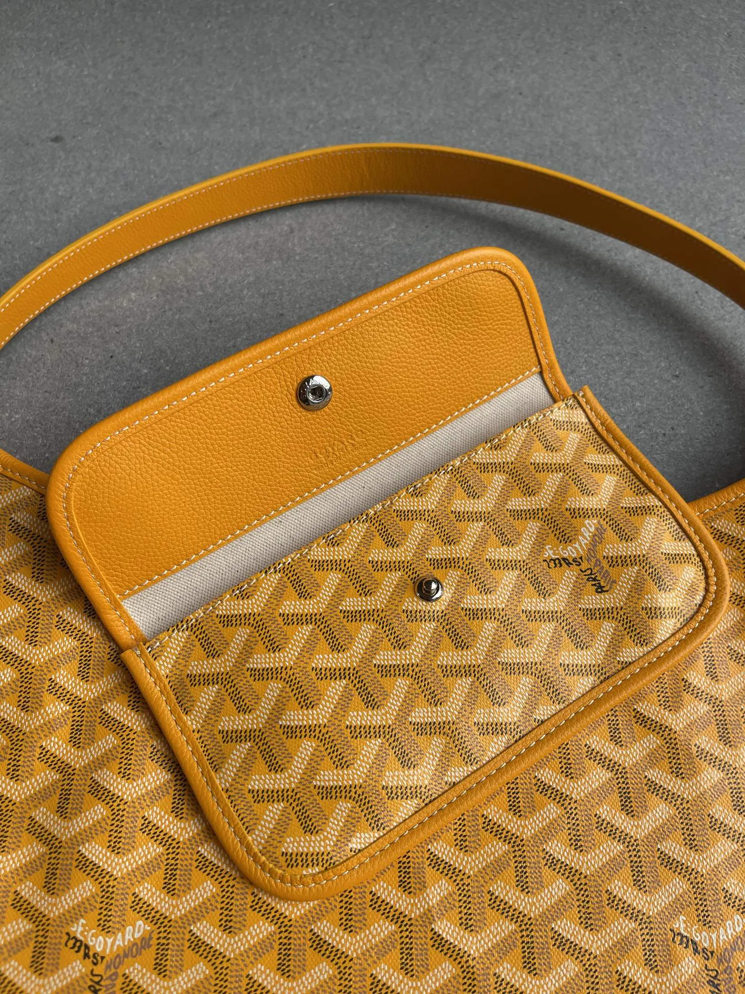 Goyard Hobo 黑色 棕色 小牛皮 腋下包 復古腋下背款