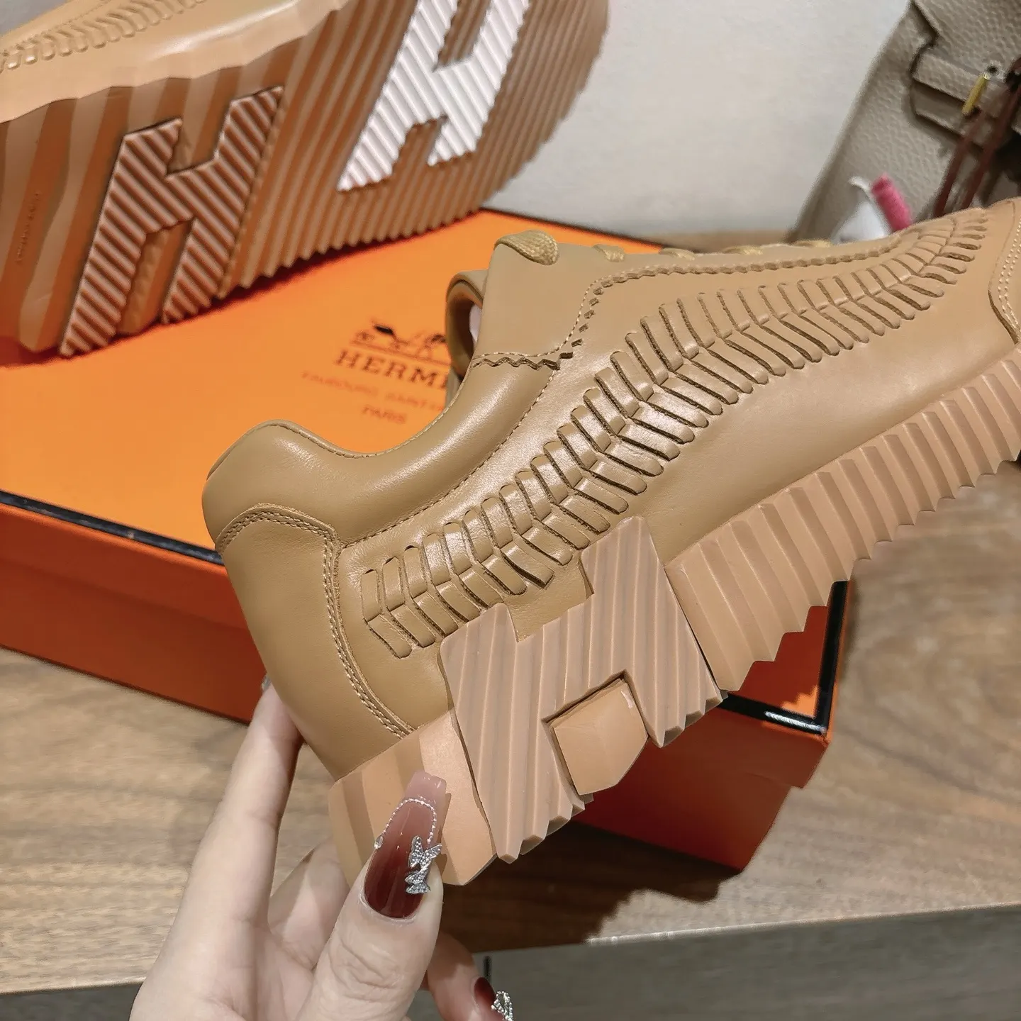 Hermès SS 运动鞋